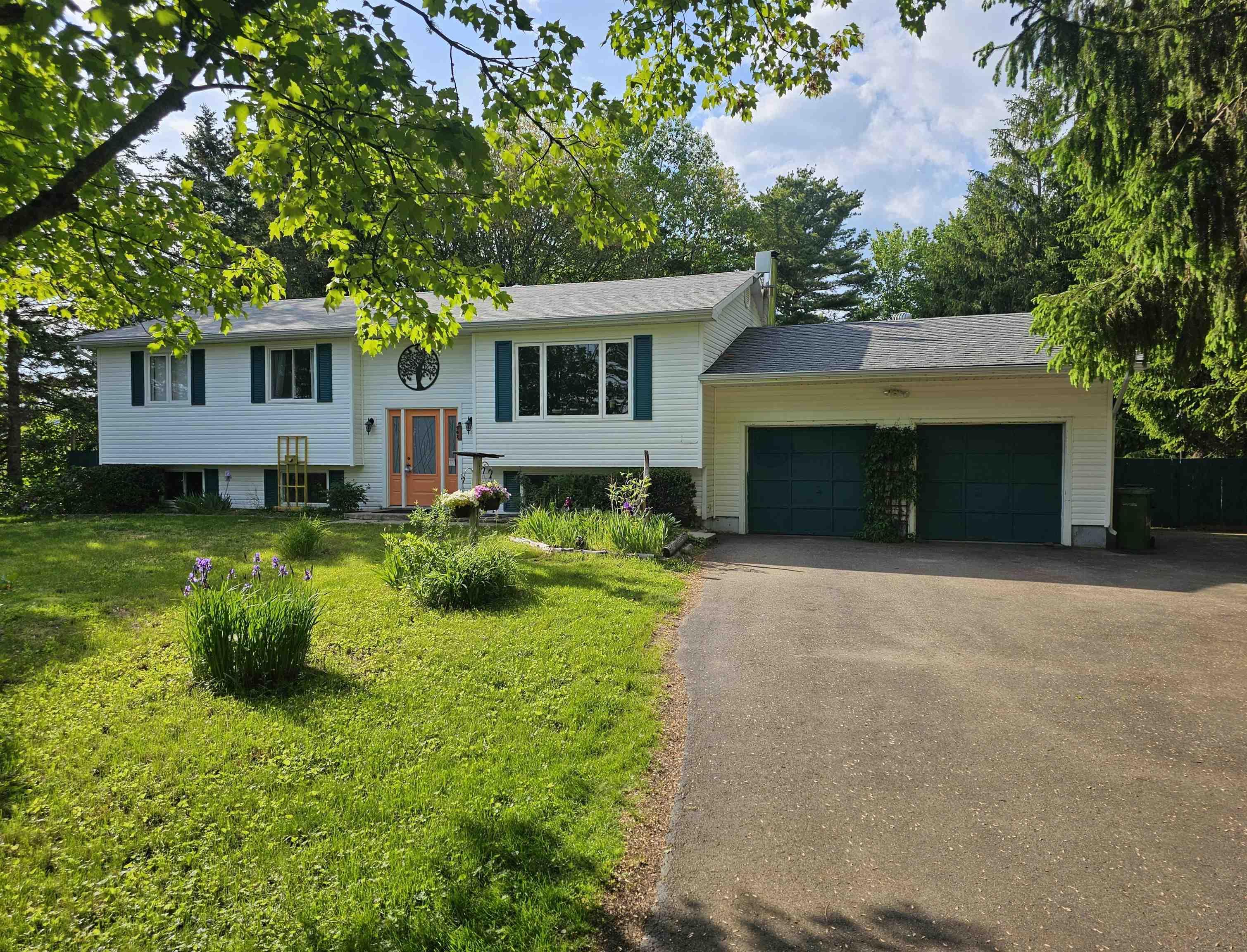 $380,000.00: 967 BROOKLYN Street, North Kingston