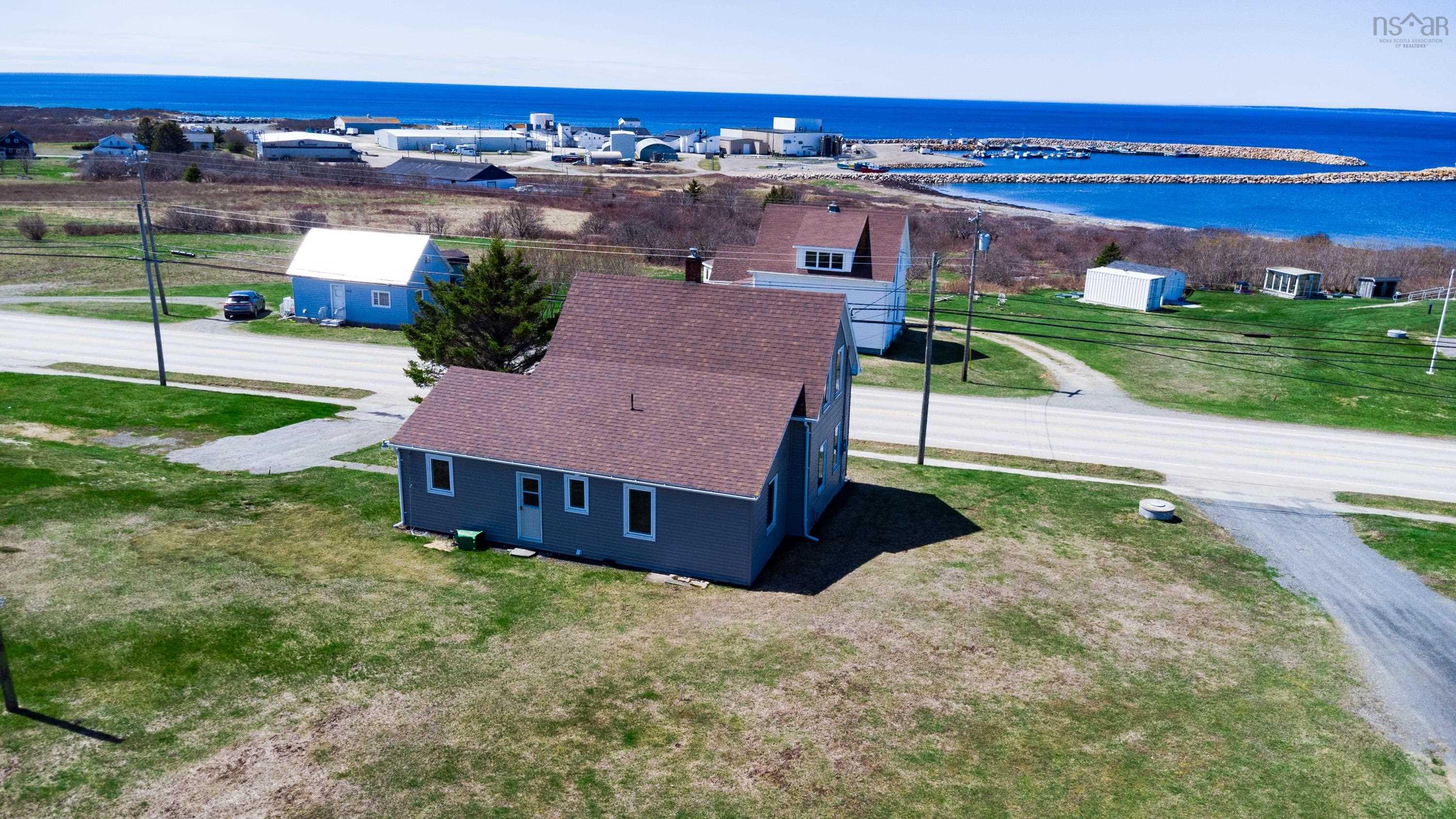 $199,000.00: 10130 Highway 1, Saulnierville