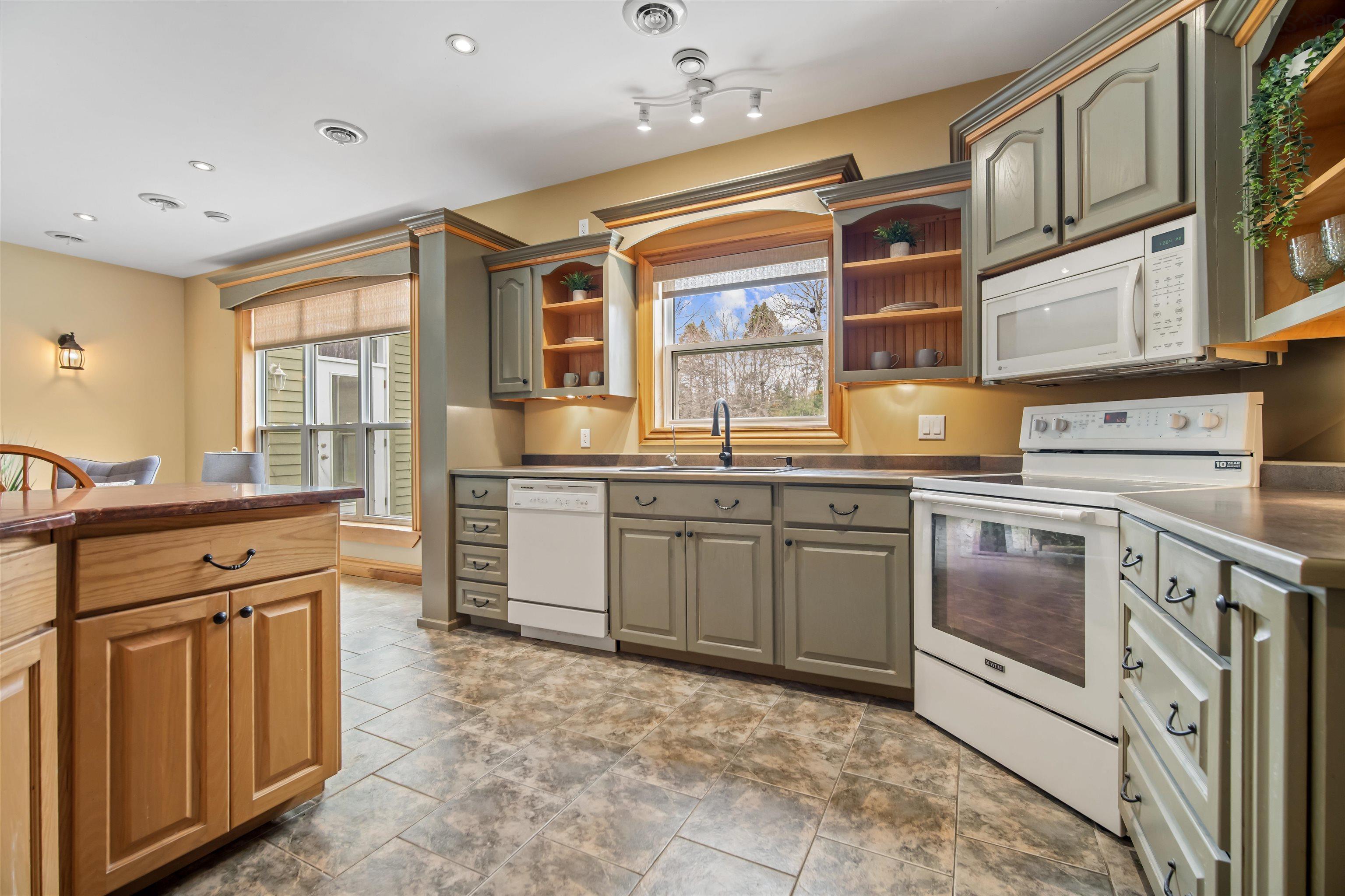 103 Sussex Drive, Stillwater Lake, NS (MLS 202608519)