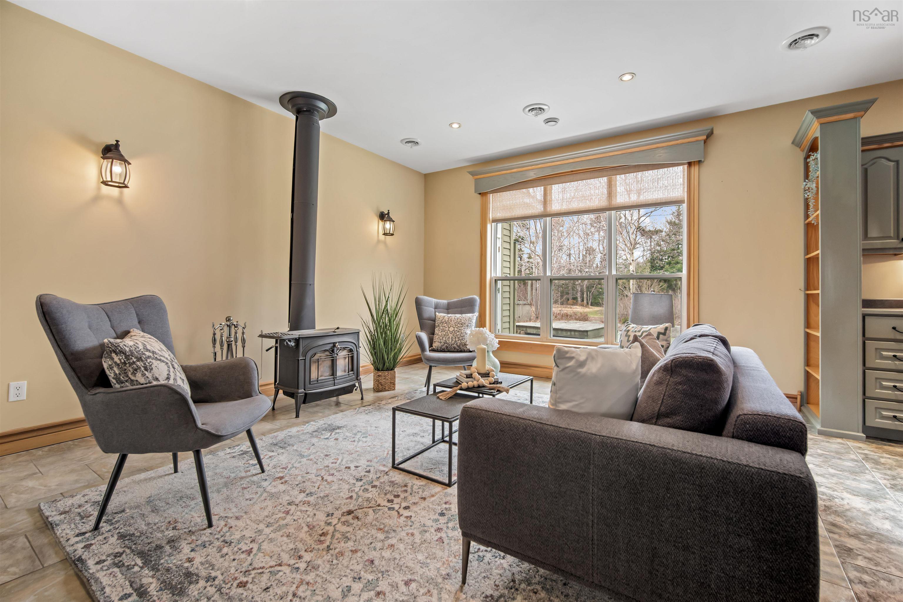 103 Sussex Drive, Stillwater Lake, NS (MLS 202608519)