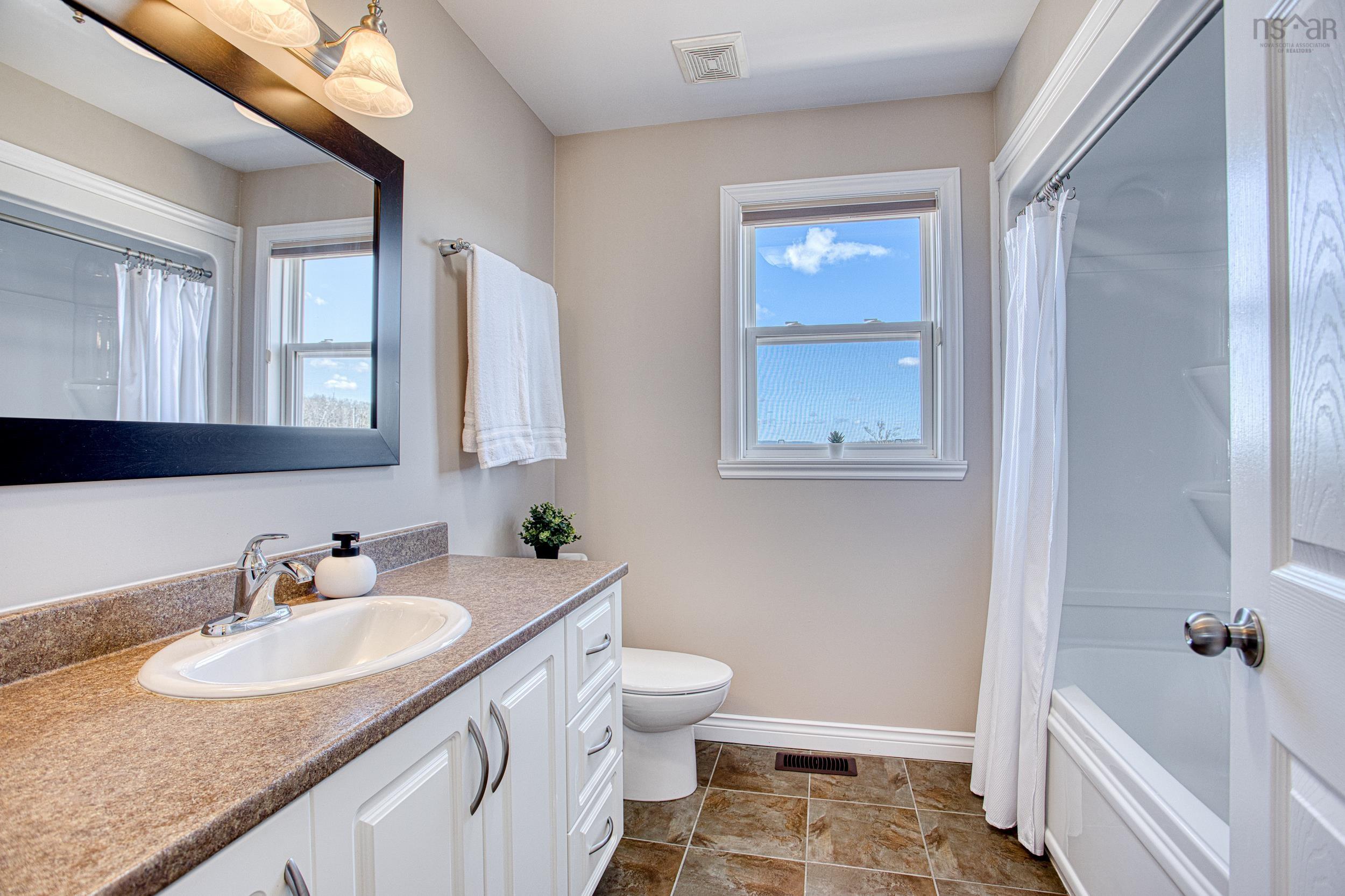 597 Hemlock Drive, Upper Tantallon, NS (MLS 202608522)