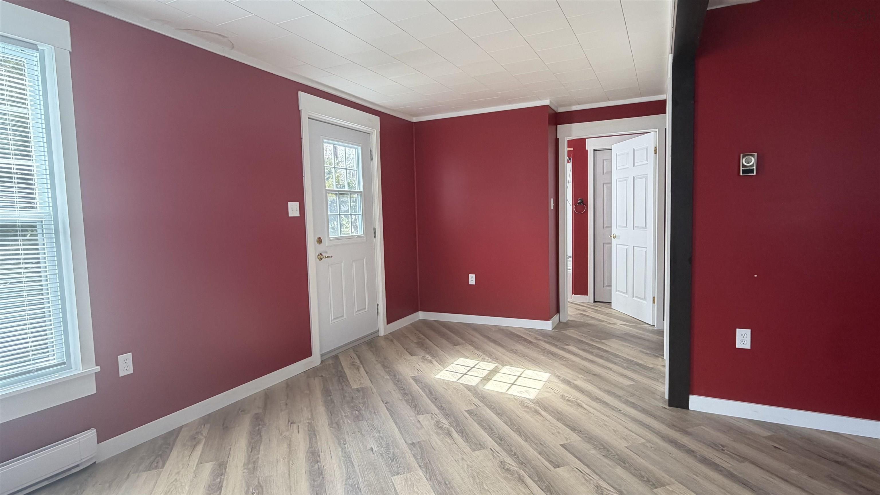 $265,000.00: 1012  8 Highway, Maitland Bridge