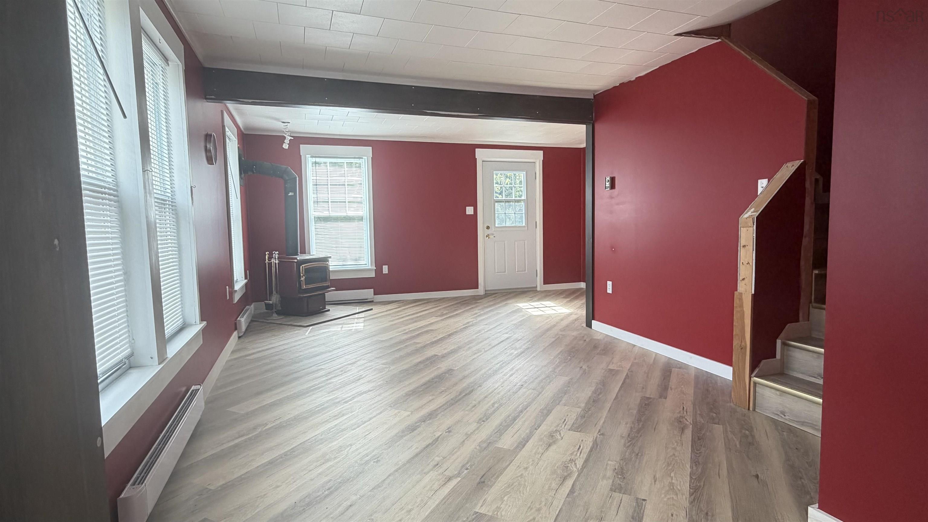 $265,000.00: 1012  8 Highway, Maitland Bridge