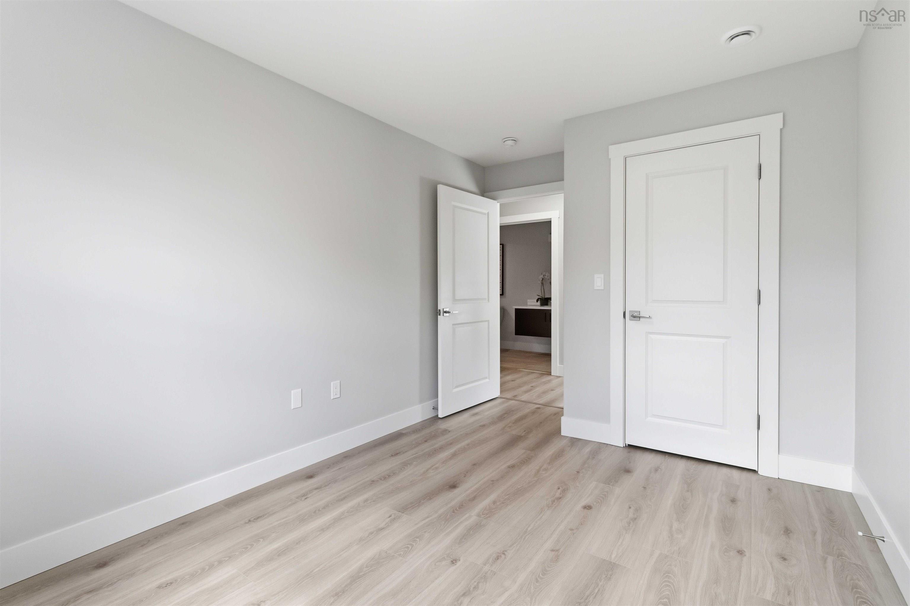 $724,900.00: 11 Viewcrest Drive, Clayton Park