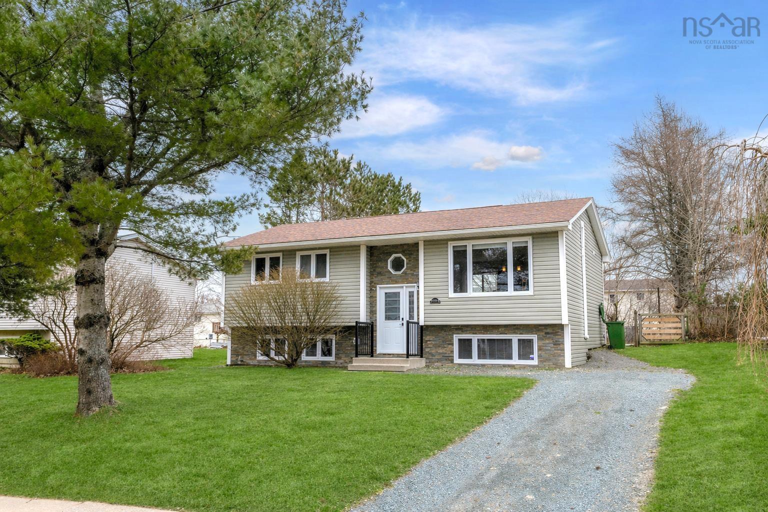 231 Mount Edward Road, Woodlawn, NS (MLS® 202608531) | Woodlawn Real Estate | RE/MAX Halifax