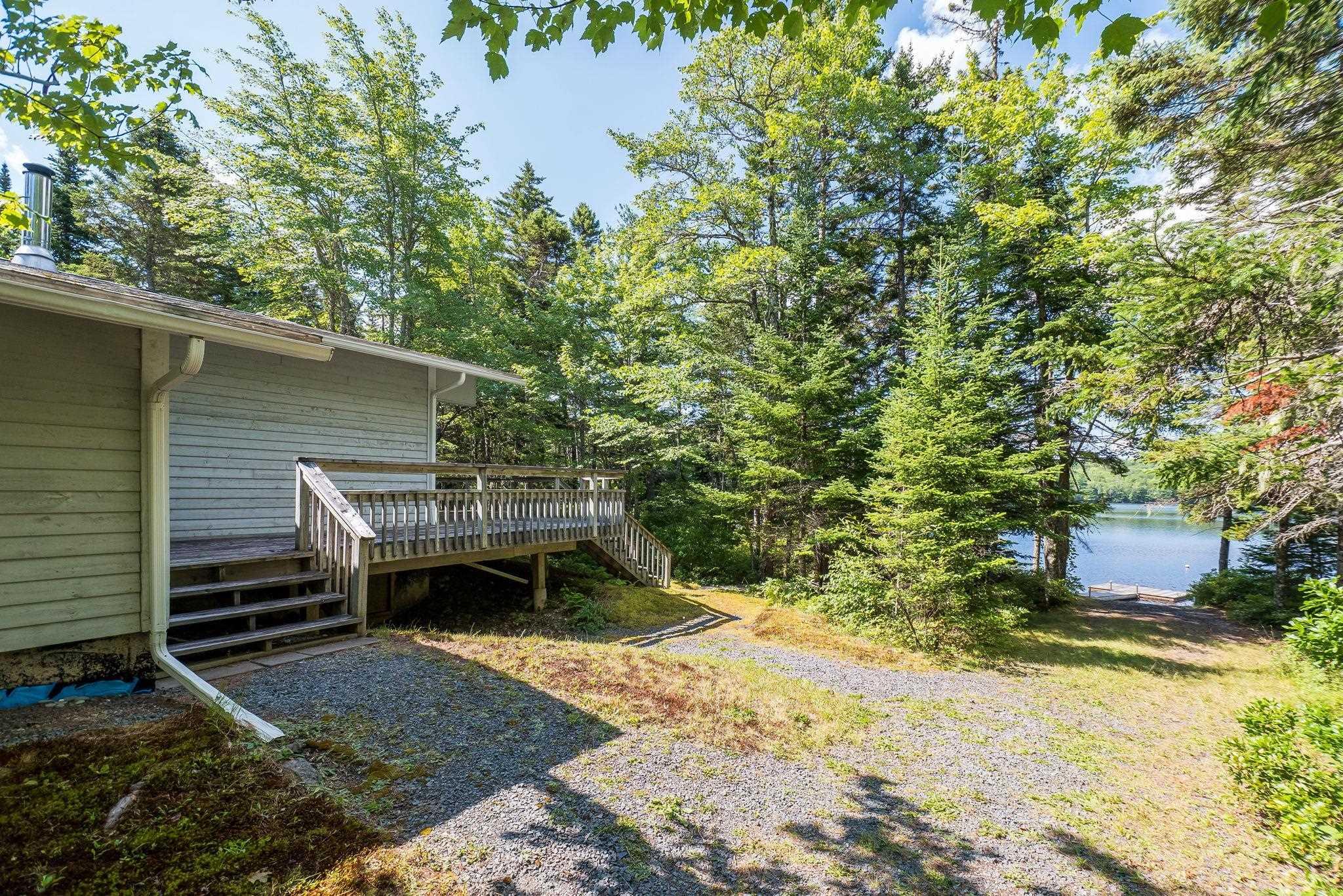 $535,000.00: 376 Lakefront Drive, Chelsea