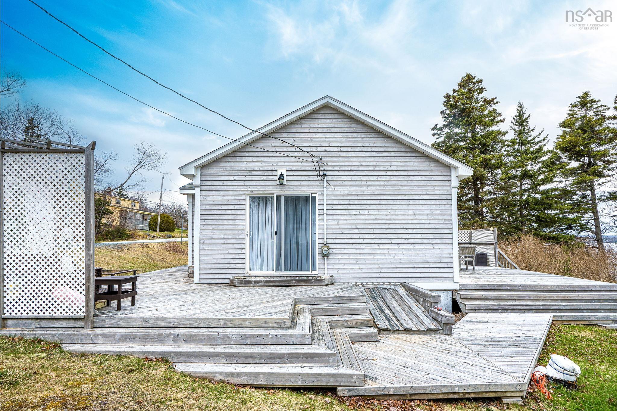 $374,900.00: 121 Carters Beach Road, Port Mouton