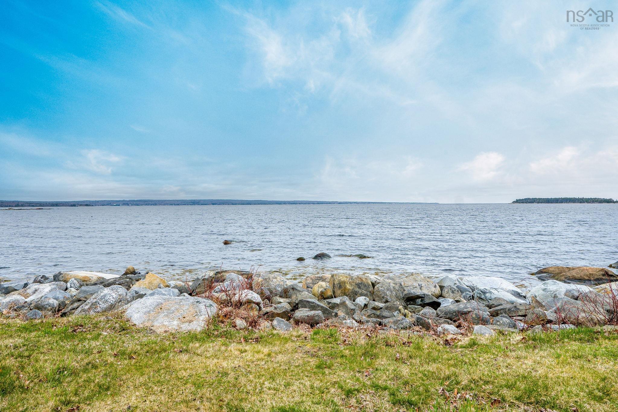 $374,900.00: 121 Carters Beach Road, Port Mouton