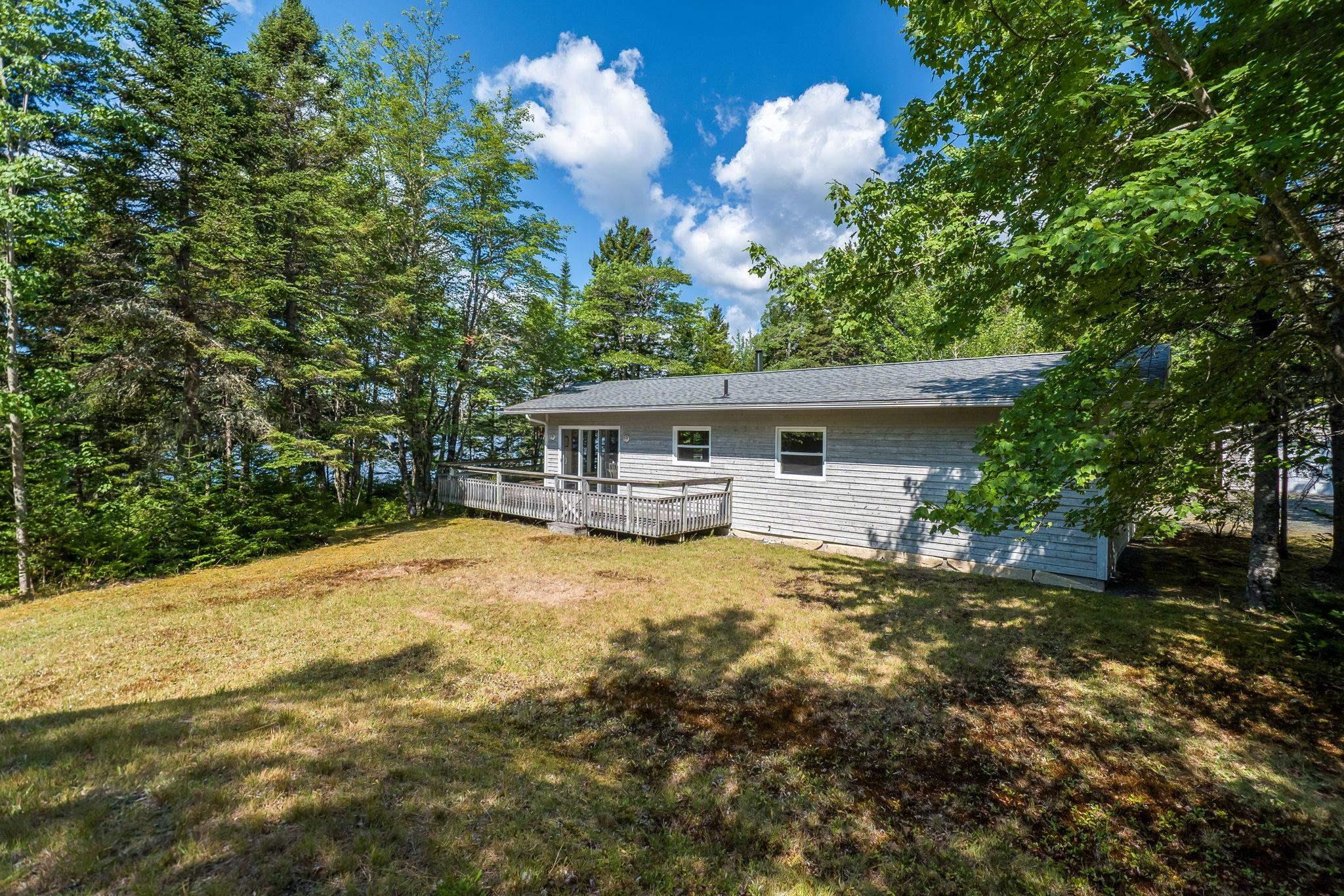 $535,000.00: 376 Lakefront Drive, Chelsea