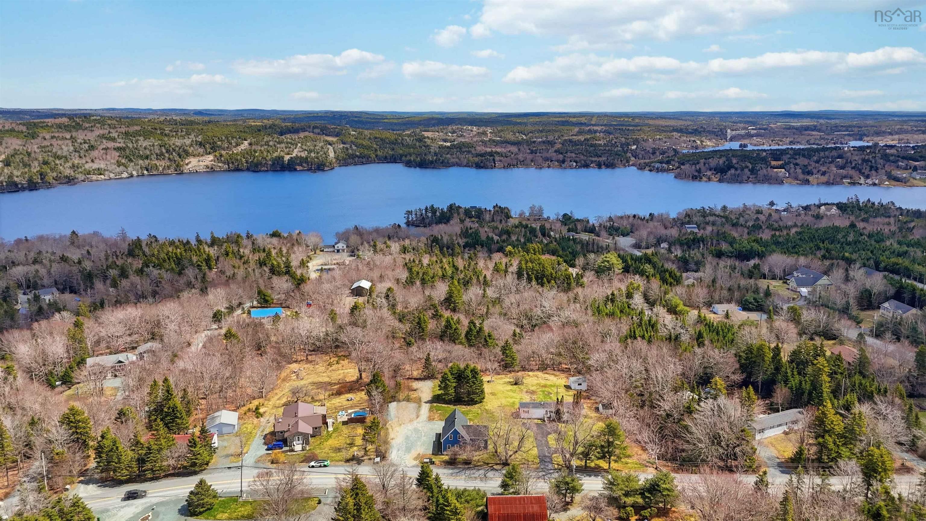 $499,900.00: 341 Myra Road, Porters Lake