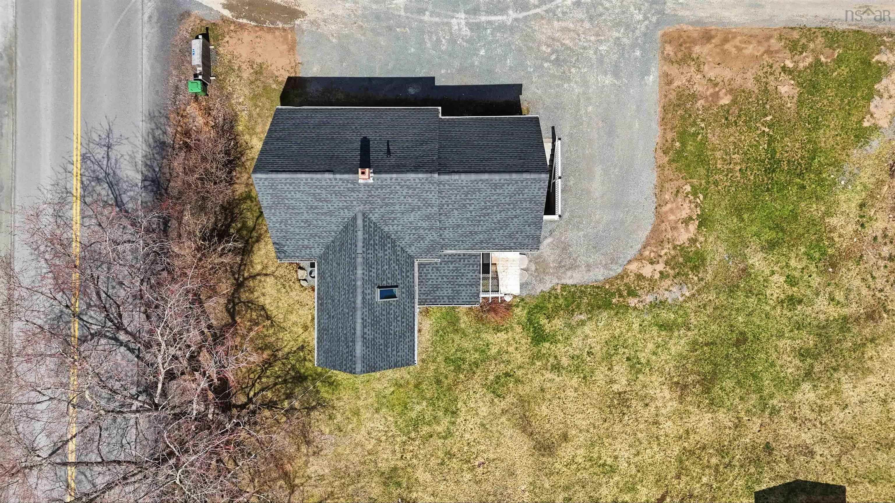 $499,900.00: 341 Myra Road, Porters Lake