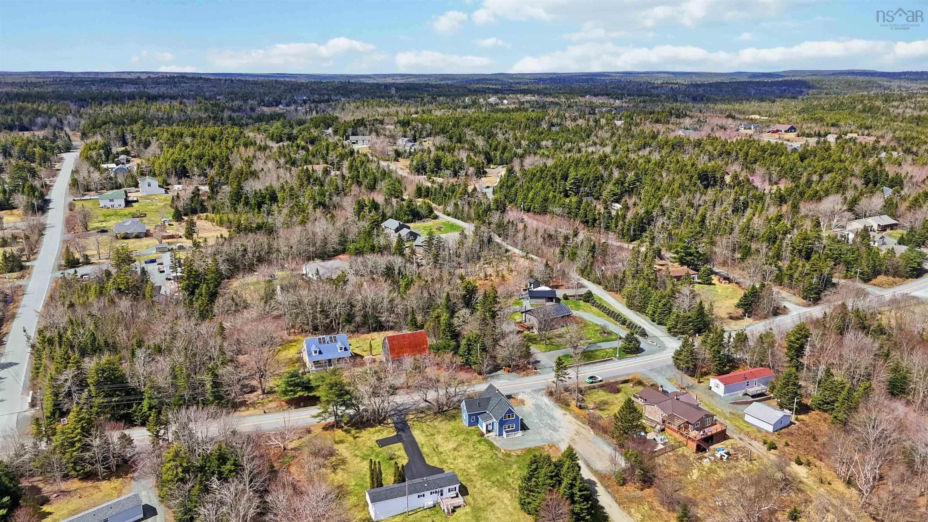 $499,900.00: 341 Myra Road, Porters Lake