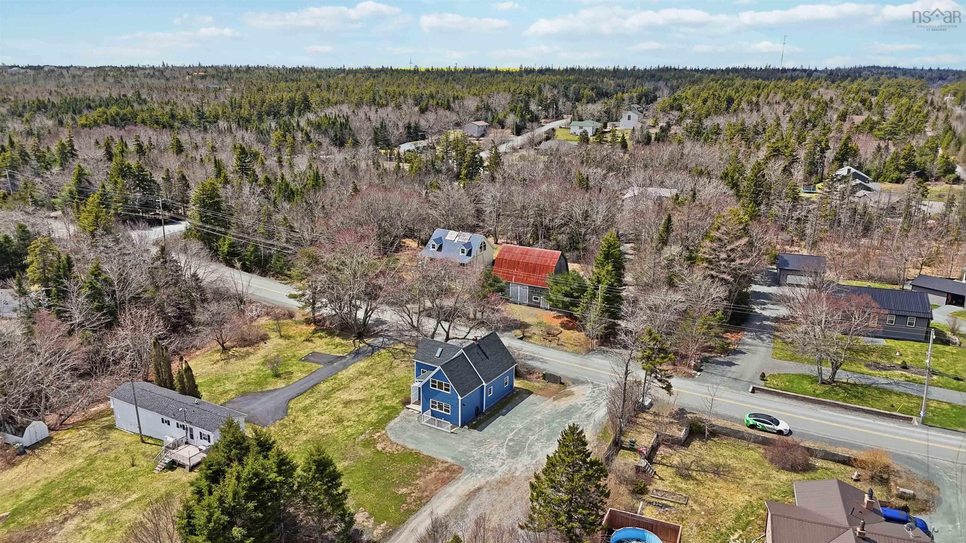 $499,900.00: 341 Myra Road, Porters Lake