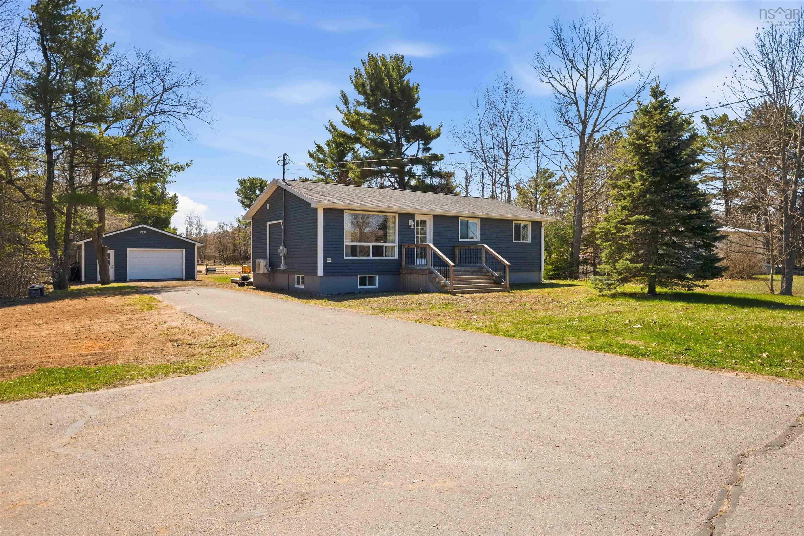 $474,900.00: 1316 Highway 1, East Kingston