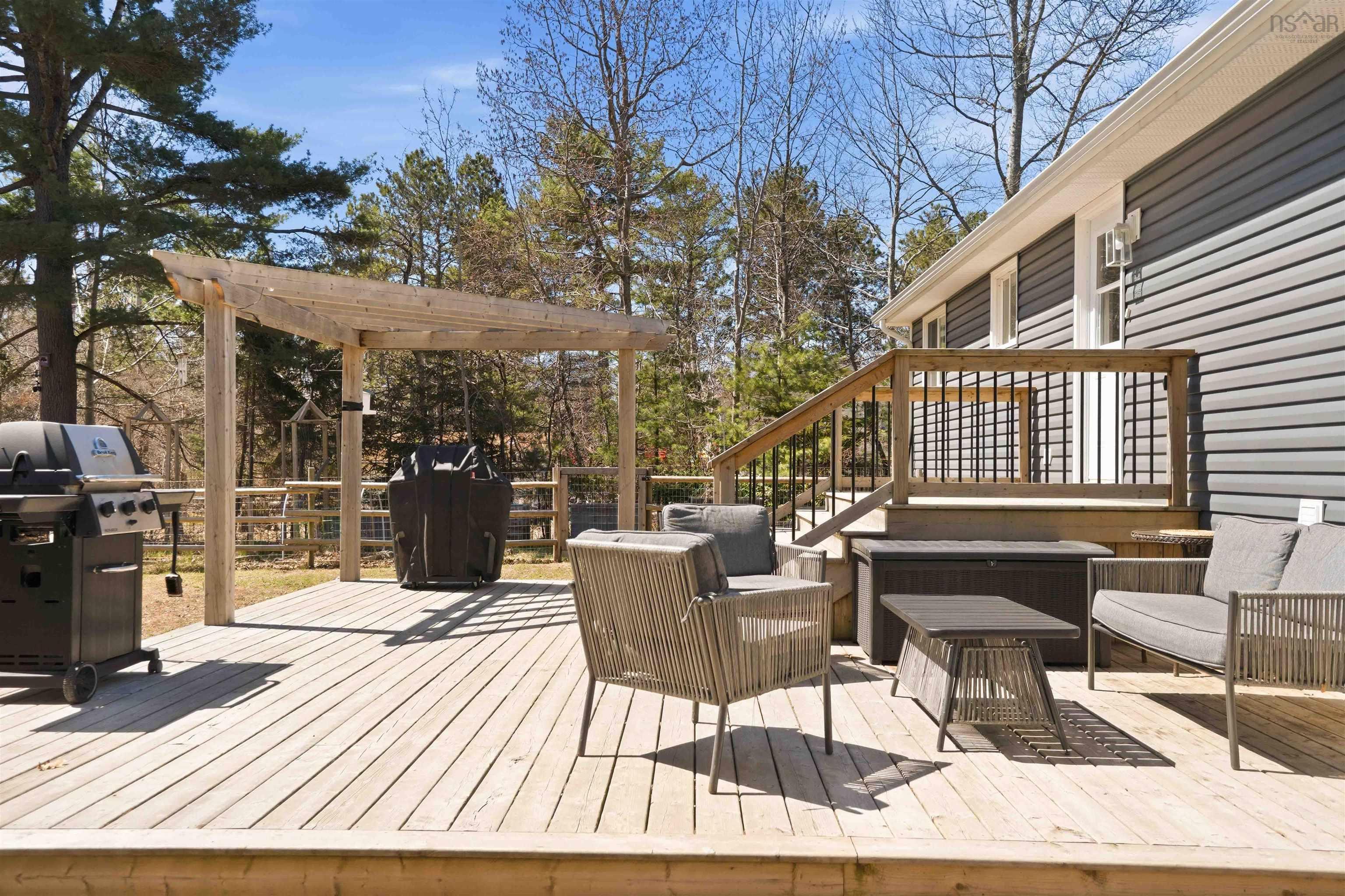 $474,900.00: 1316 Highway 1, East Kingston