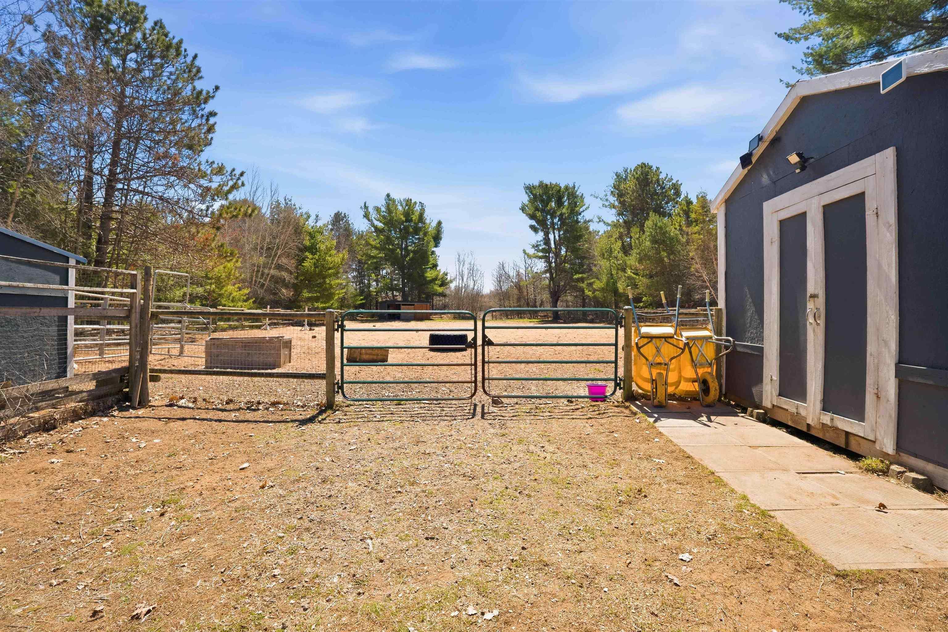 $474,900.00: 1316 Highway 1, East Kingston