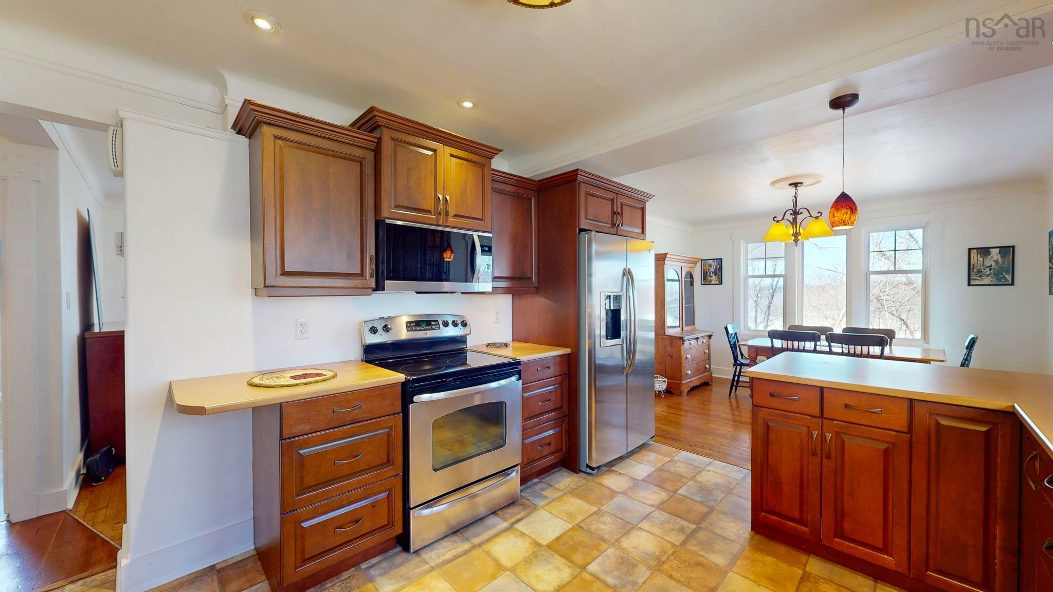 $469,000.00: 35 King Street, Kentville