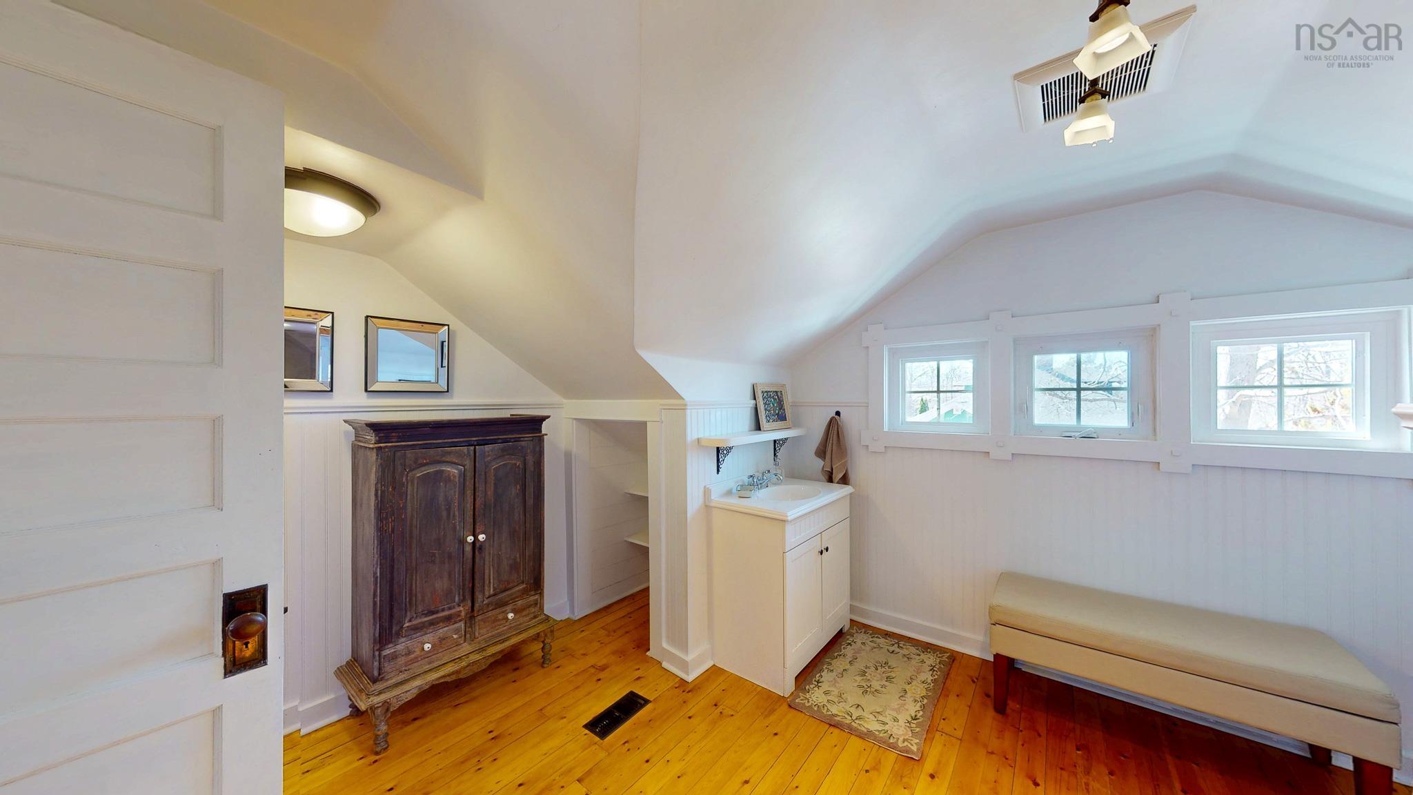 $469,000.00: 35 King Street, Kentville