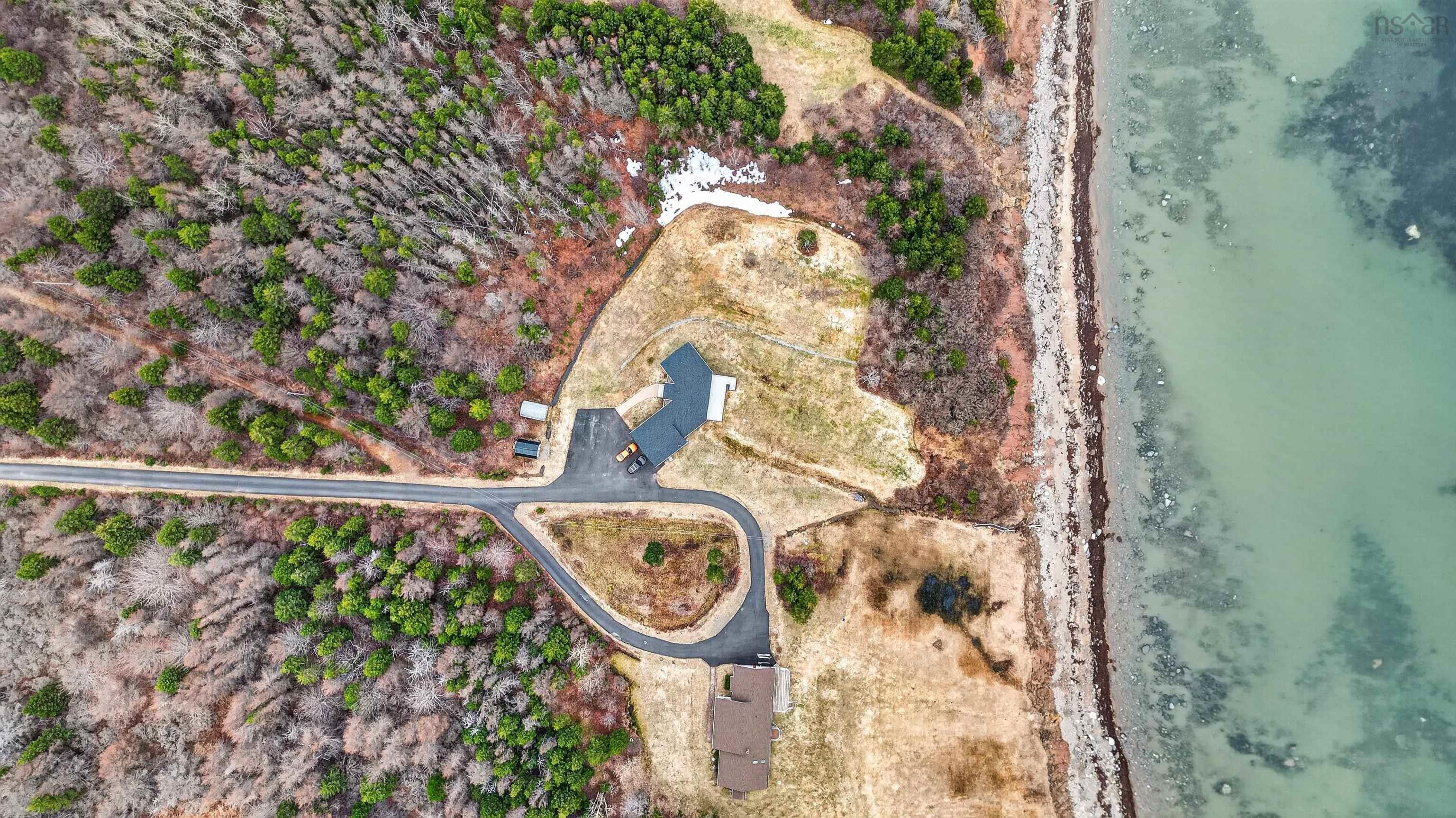$690,000.00: 3599 Highway 19, Long Point
