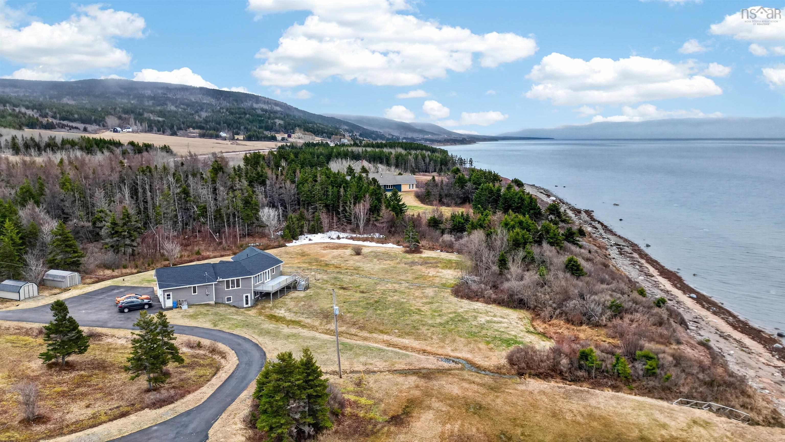 $690,000.00: 3599 Highway 19, Long Point