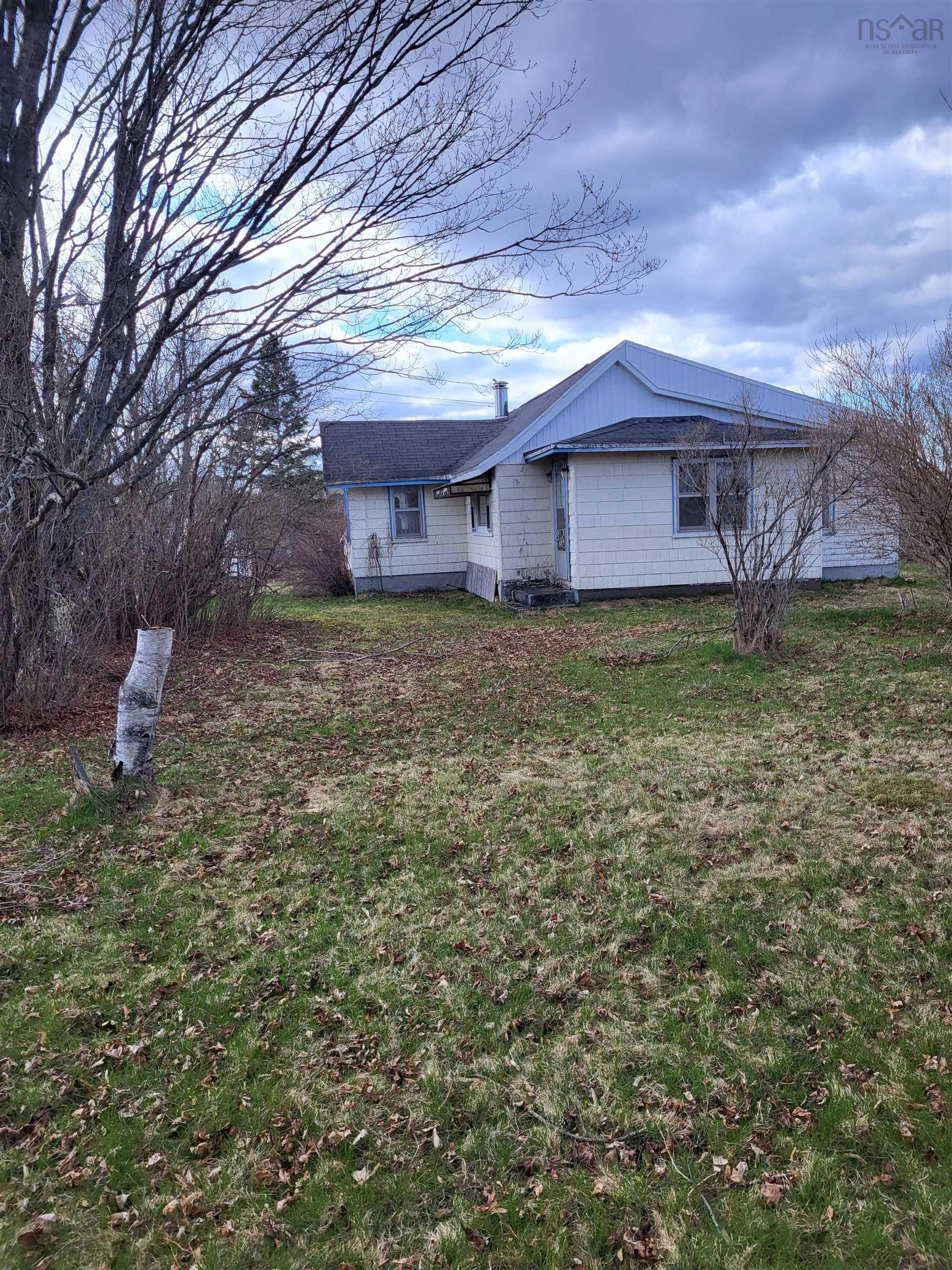 $215,000.00: 281 Lower Truro Road, Lower Truro