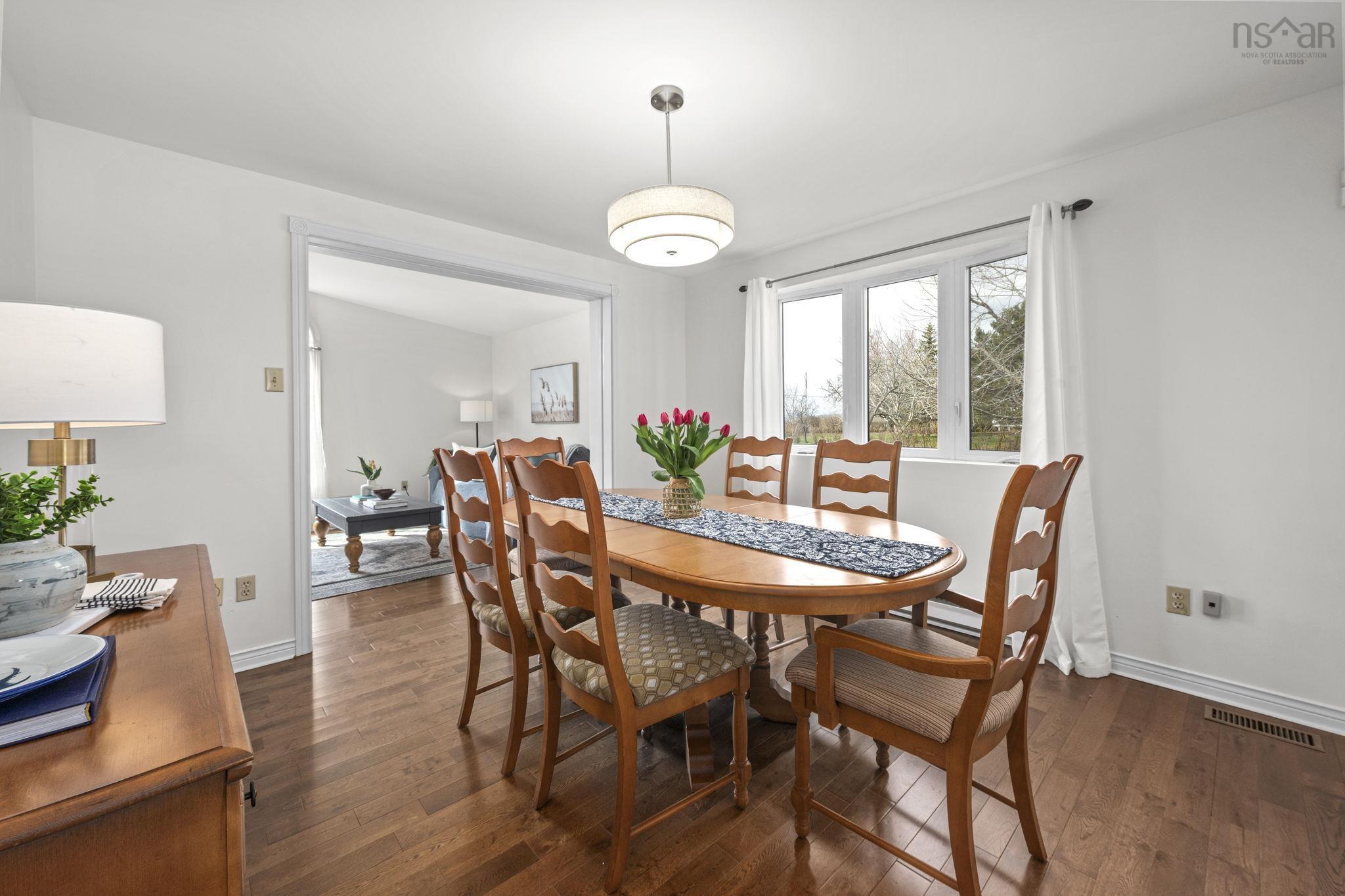 $599,900.00: 789 Canard Street, Lower Canard