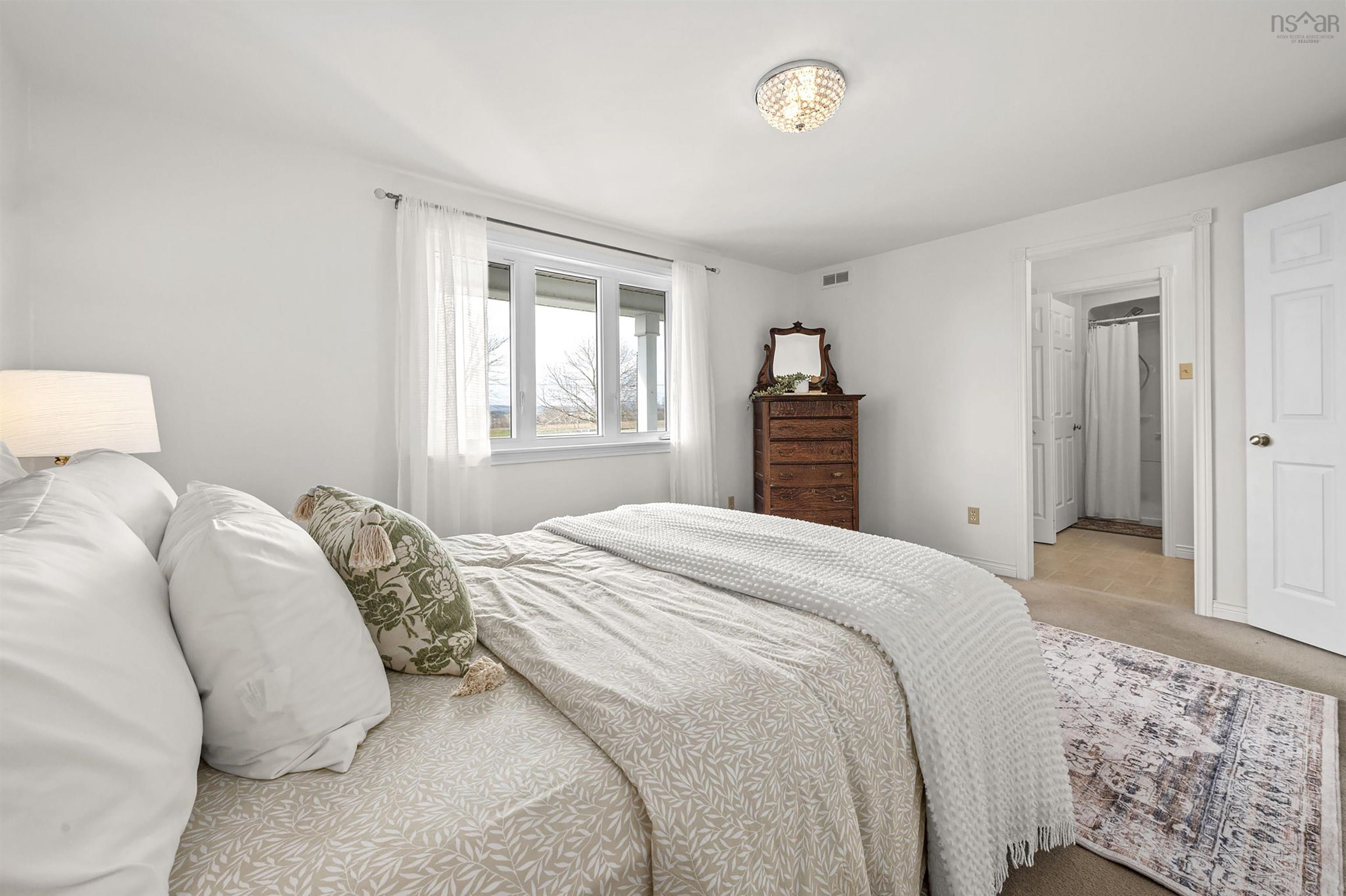 $599,900.00: 789 Canard Street, Lower Canard