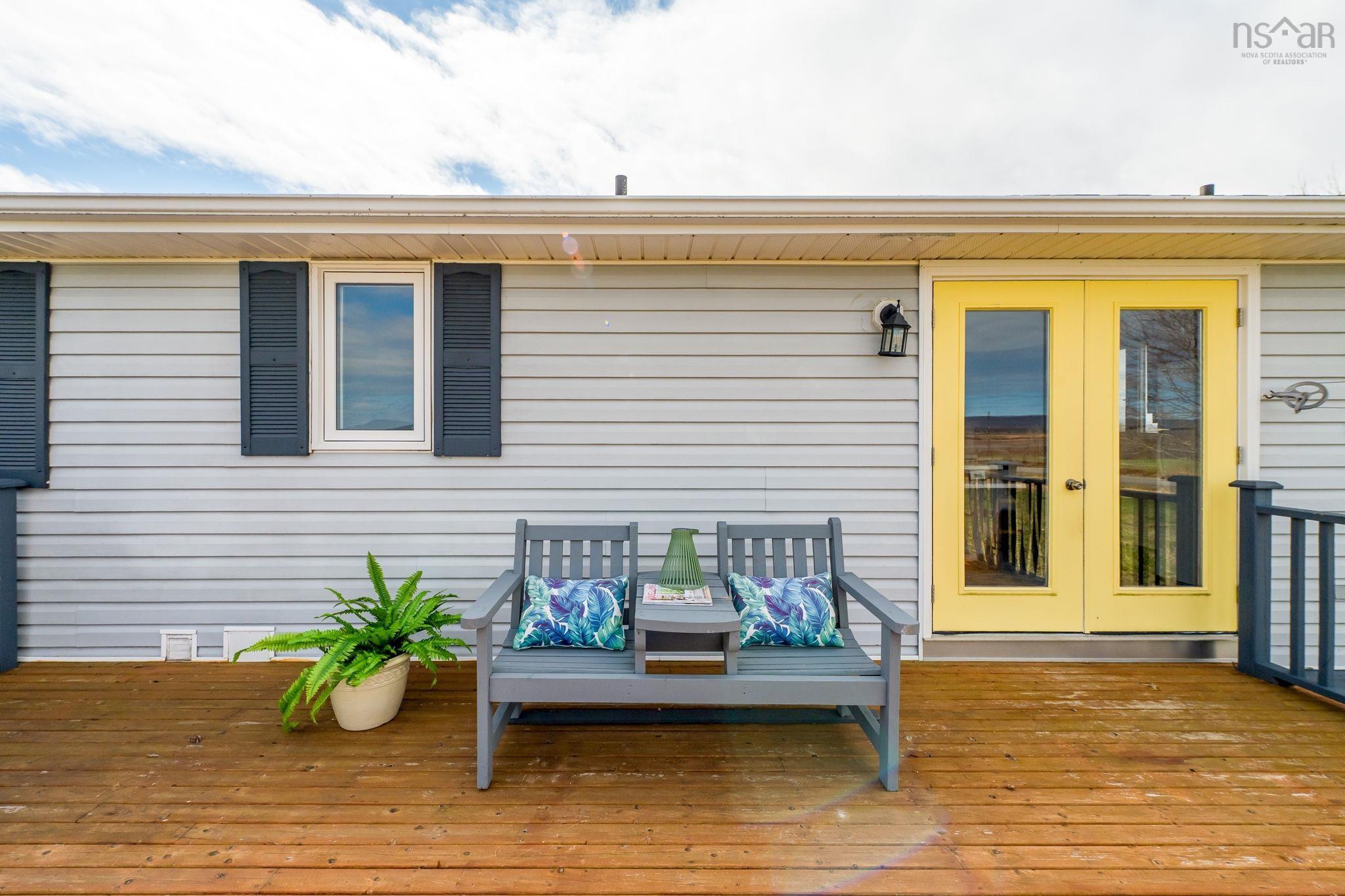 $599,900.00: 789 Canard Street, Lower Canard