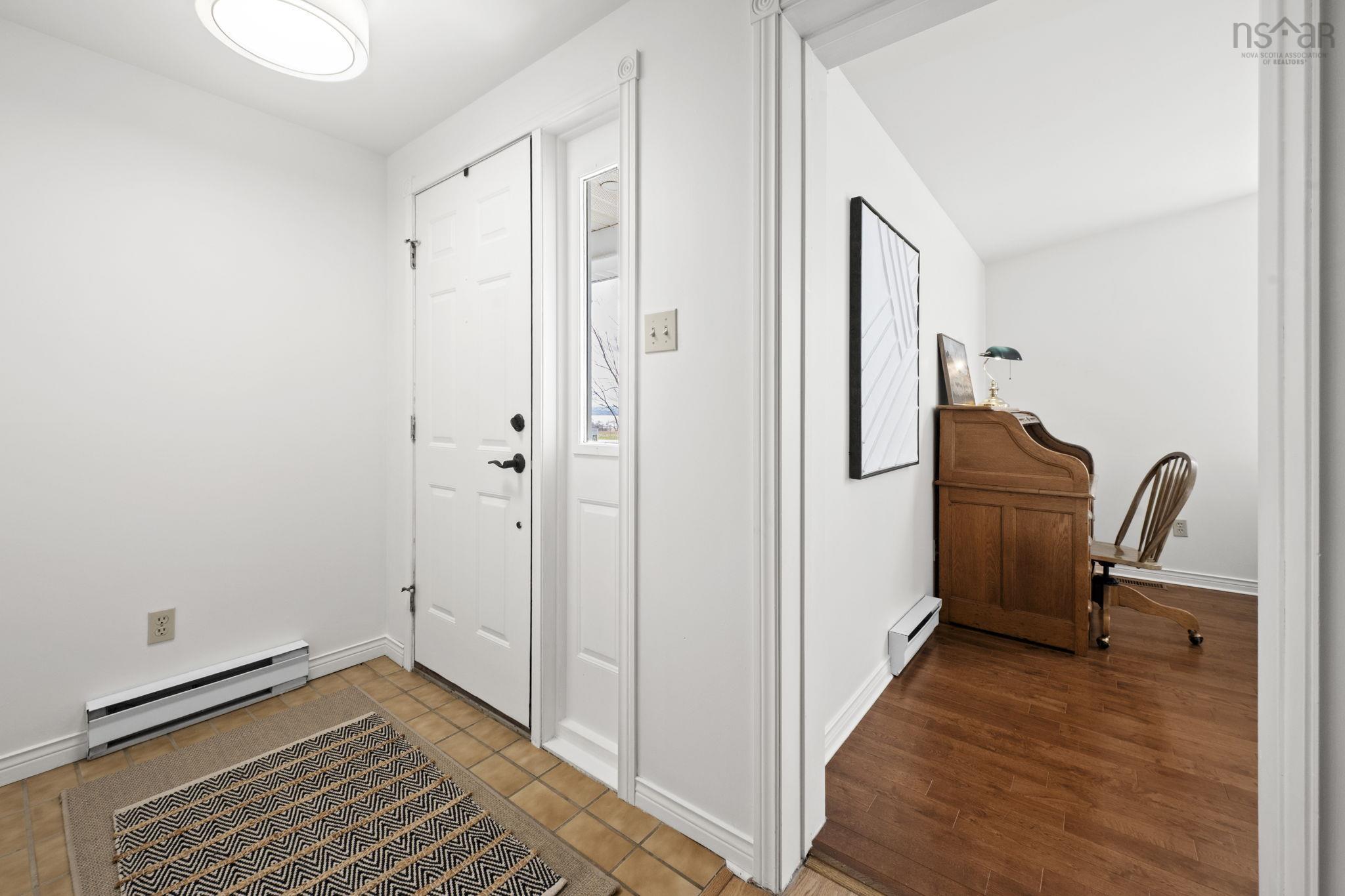 $599,900.00: 789 Canard Street, Lower Canard