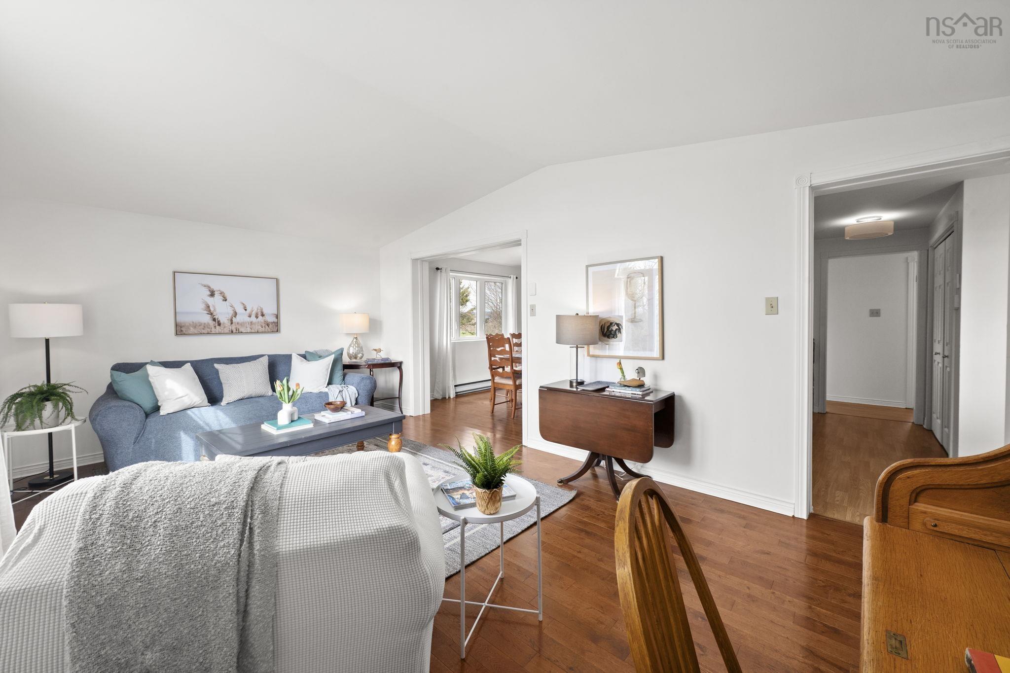 $599,900.00: 789 Canard Street, Lower Canard
