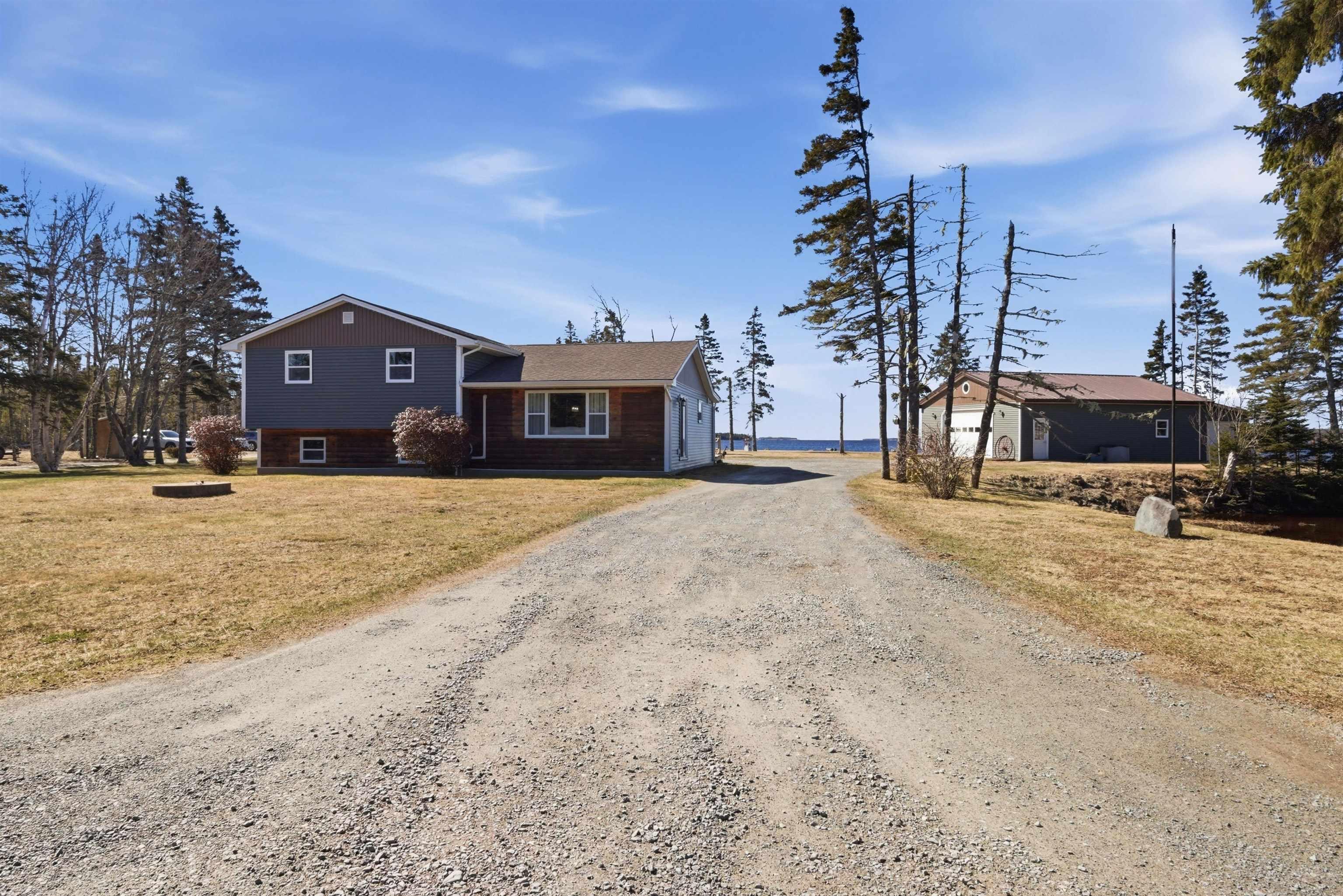 $574,900.00: 276 Passage Road, Watt Section