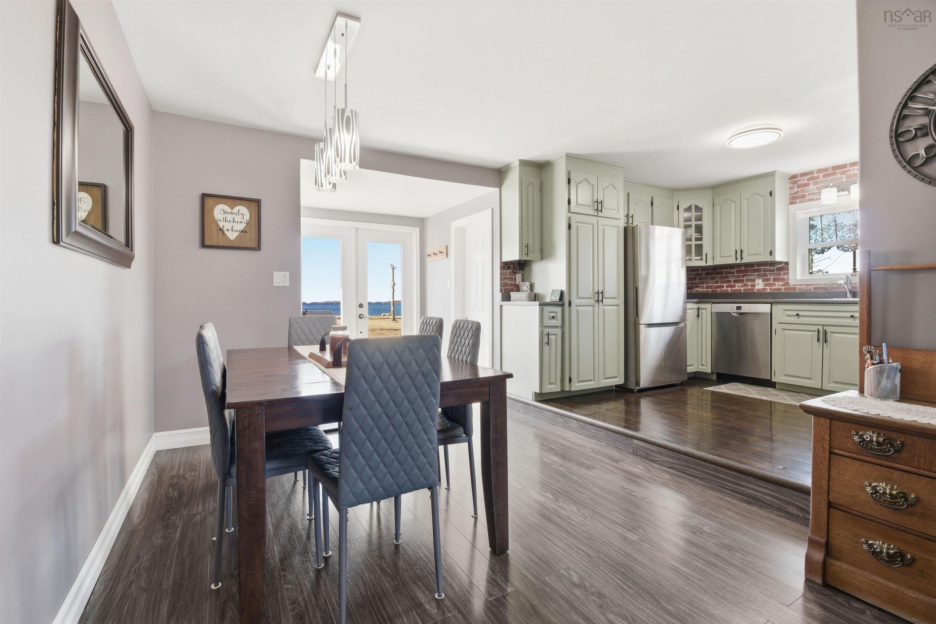 $574,900.00: 276 Passage Road, Watt Section