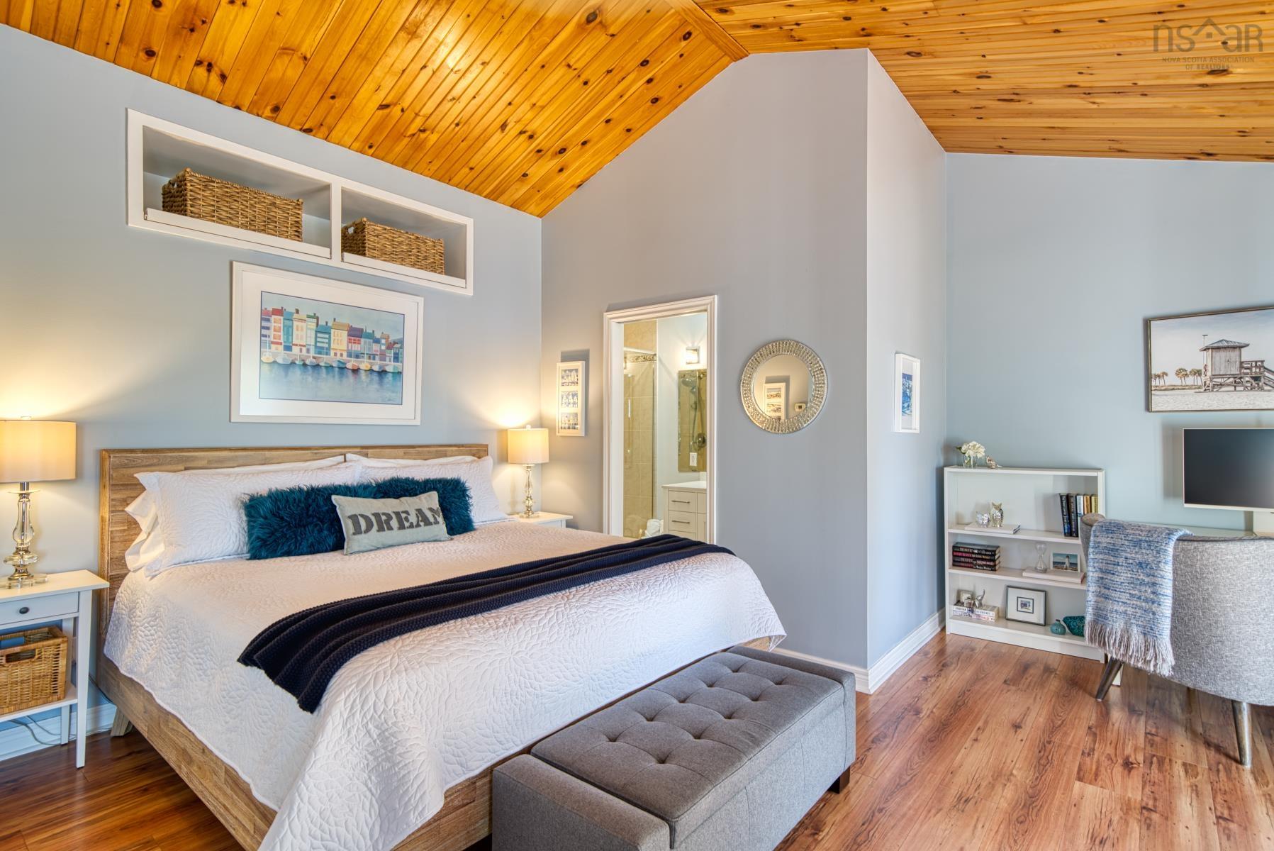 $917,000.00: 193 Red Tail Drive, Newburne