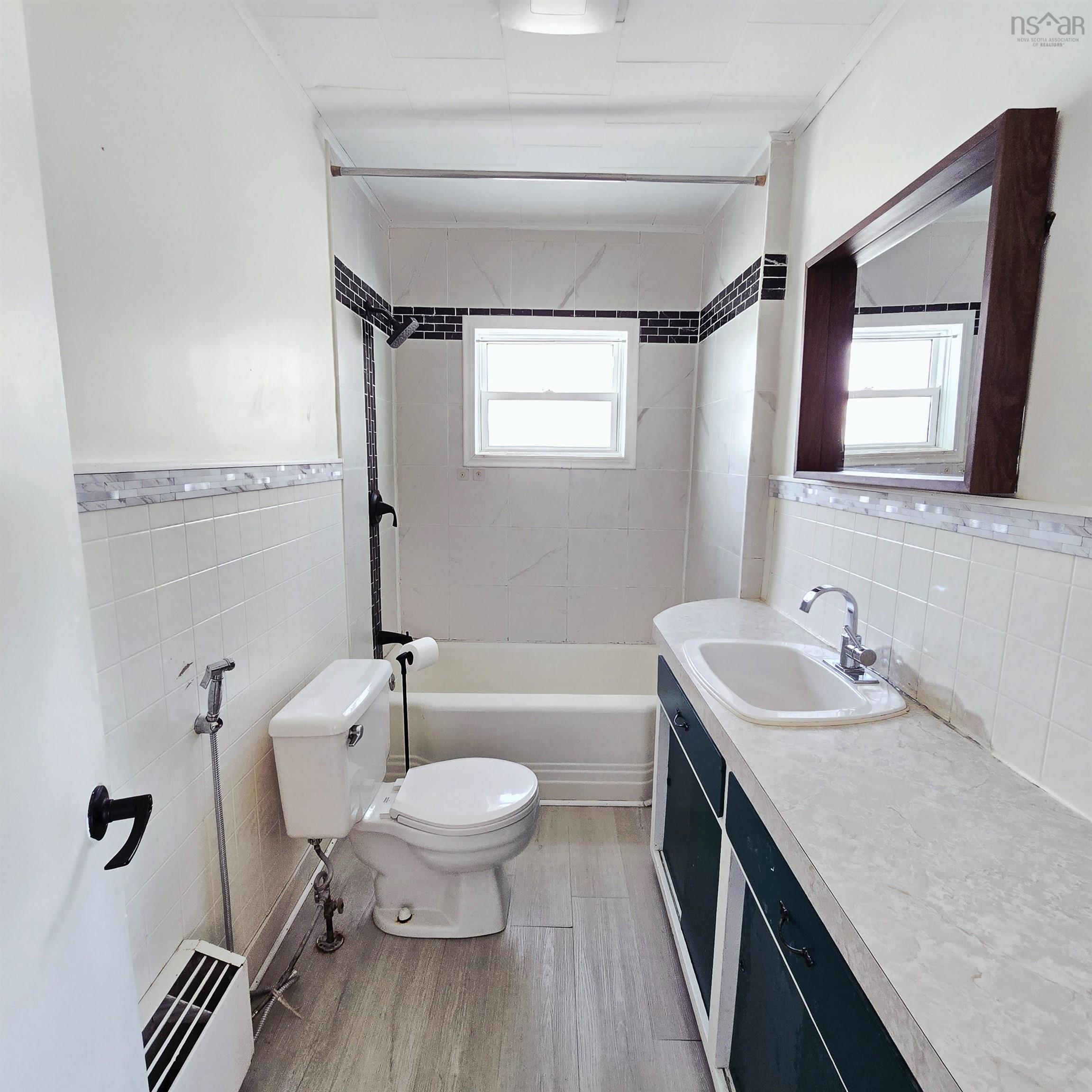 $175,000.00: 64 Regent Street, North Sydney