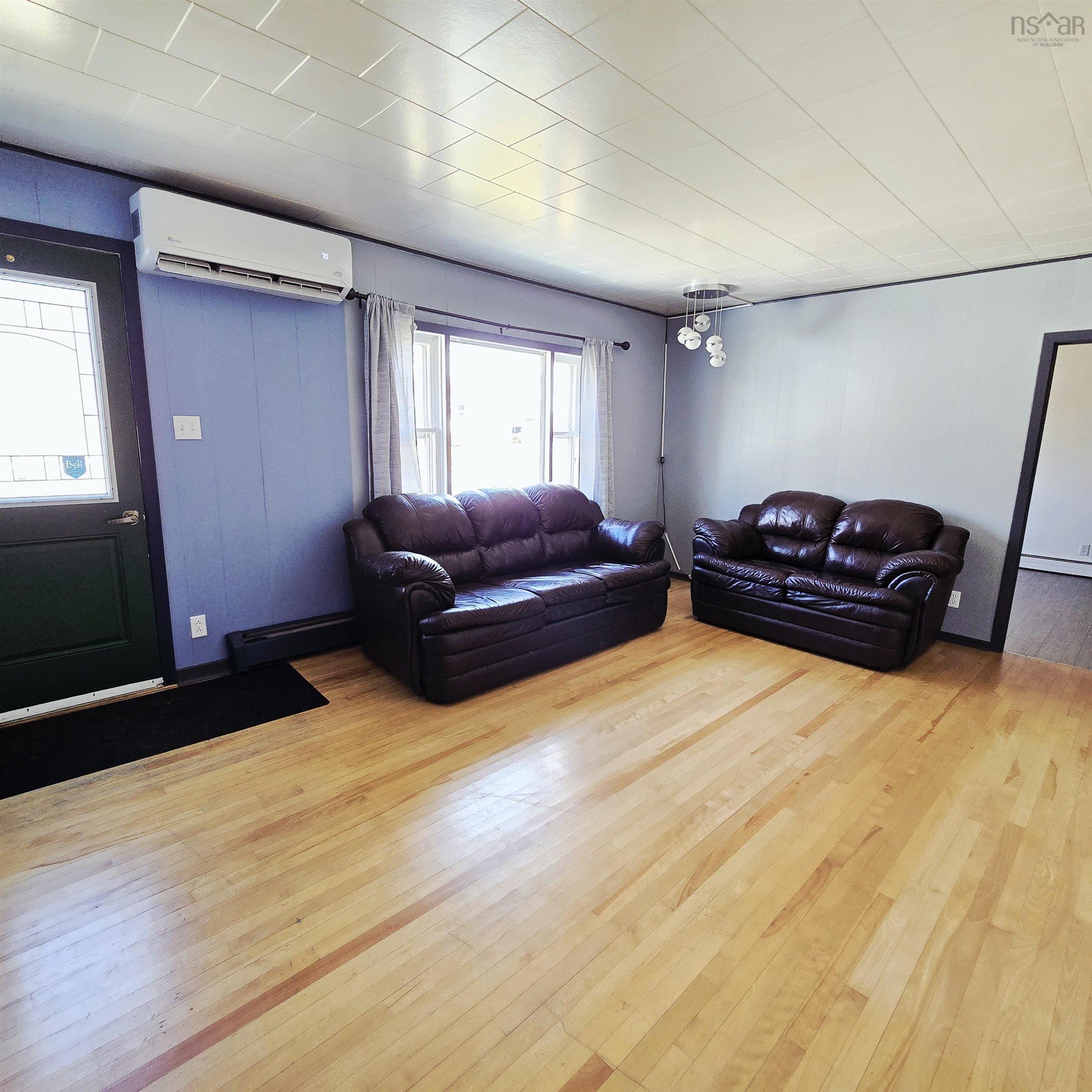 $175,000.00: 64 Regent Street, North Sydney