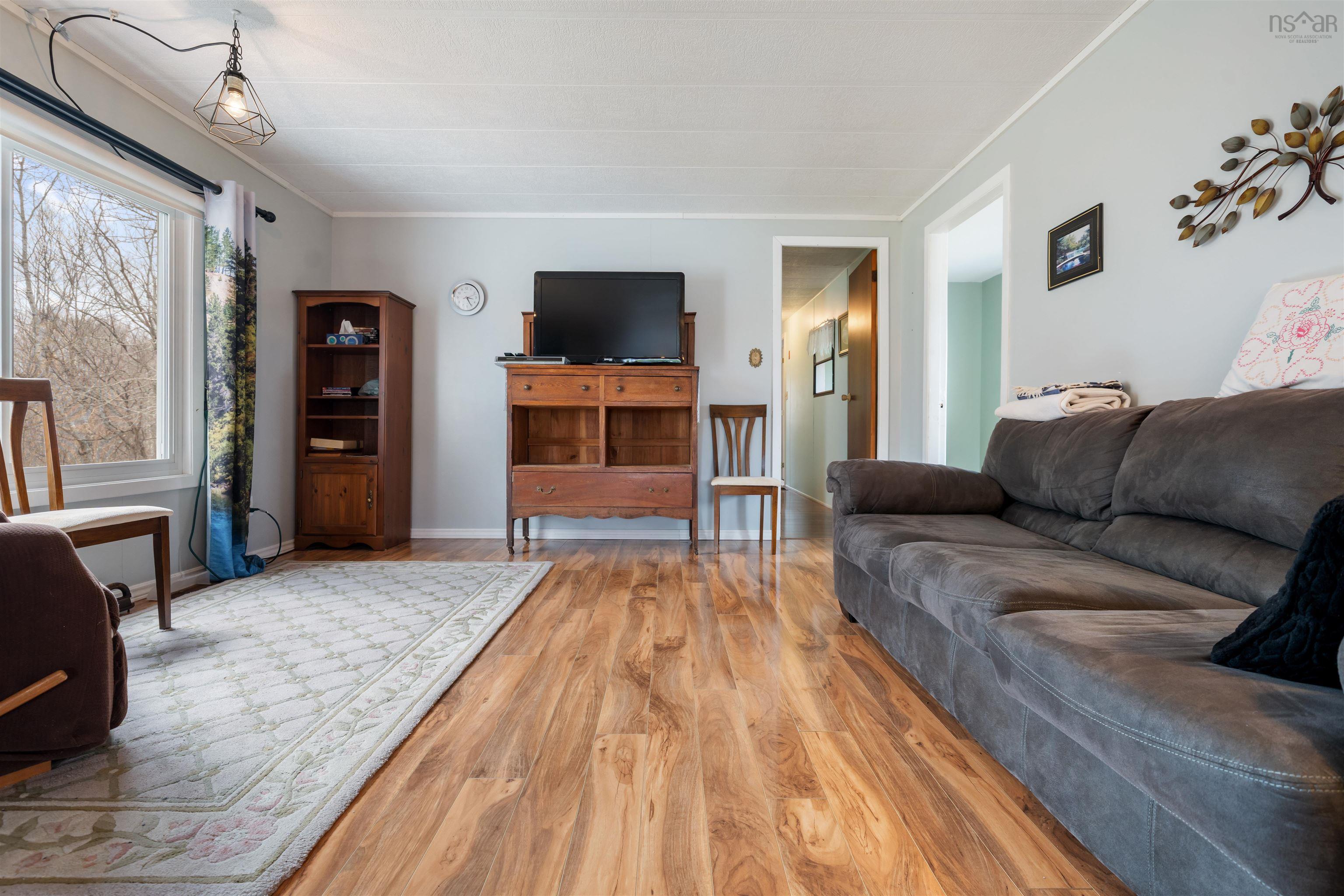 $279,900.00: 2135 Highway 336, Eastville