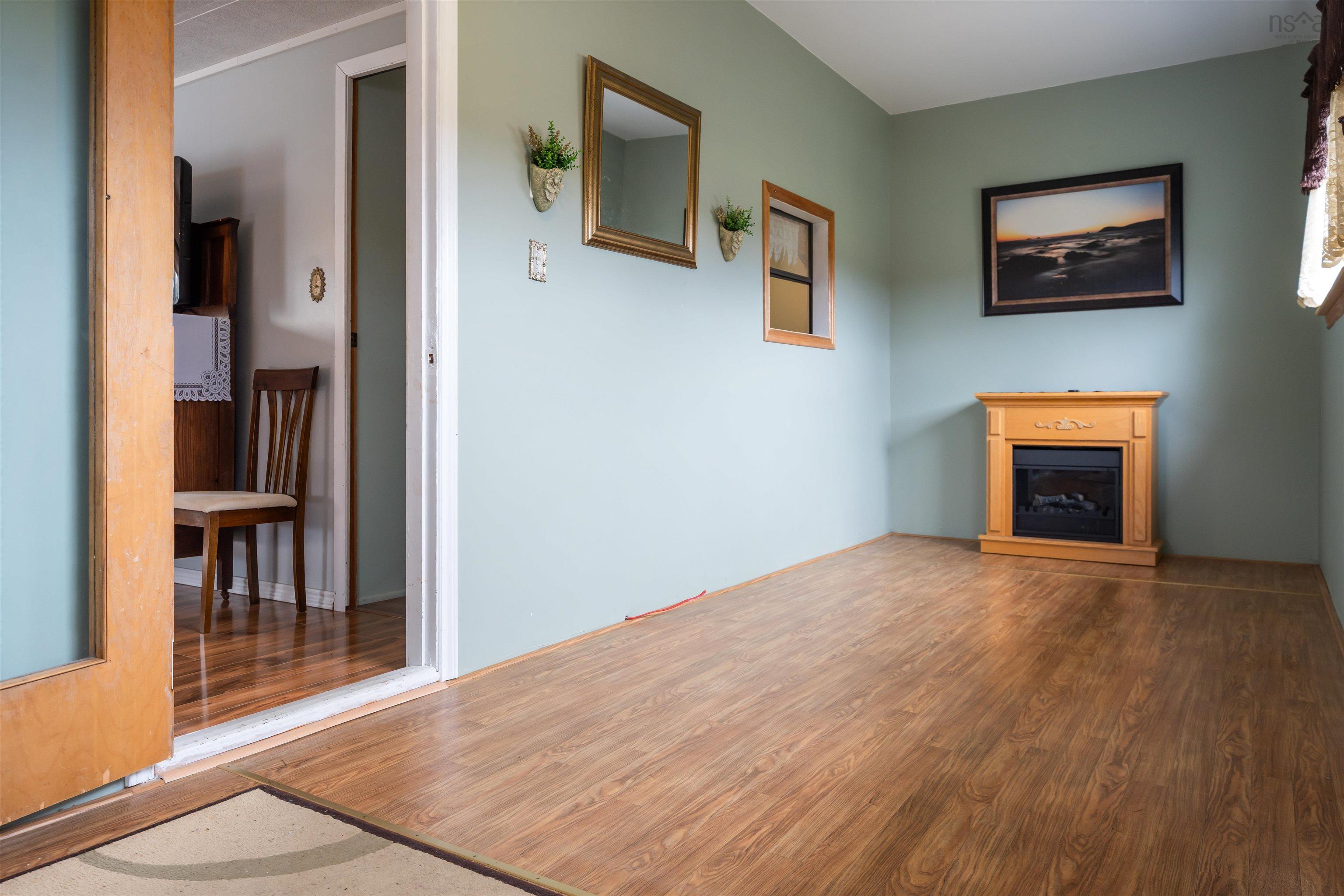 $279,900.00: 2135 Highway 336, Eastville