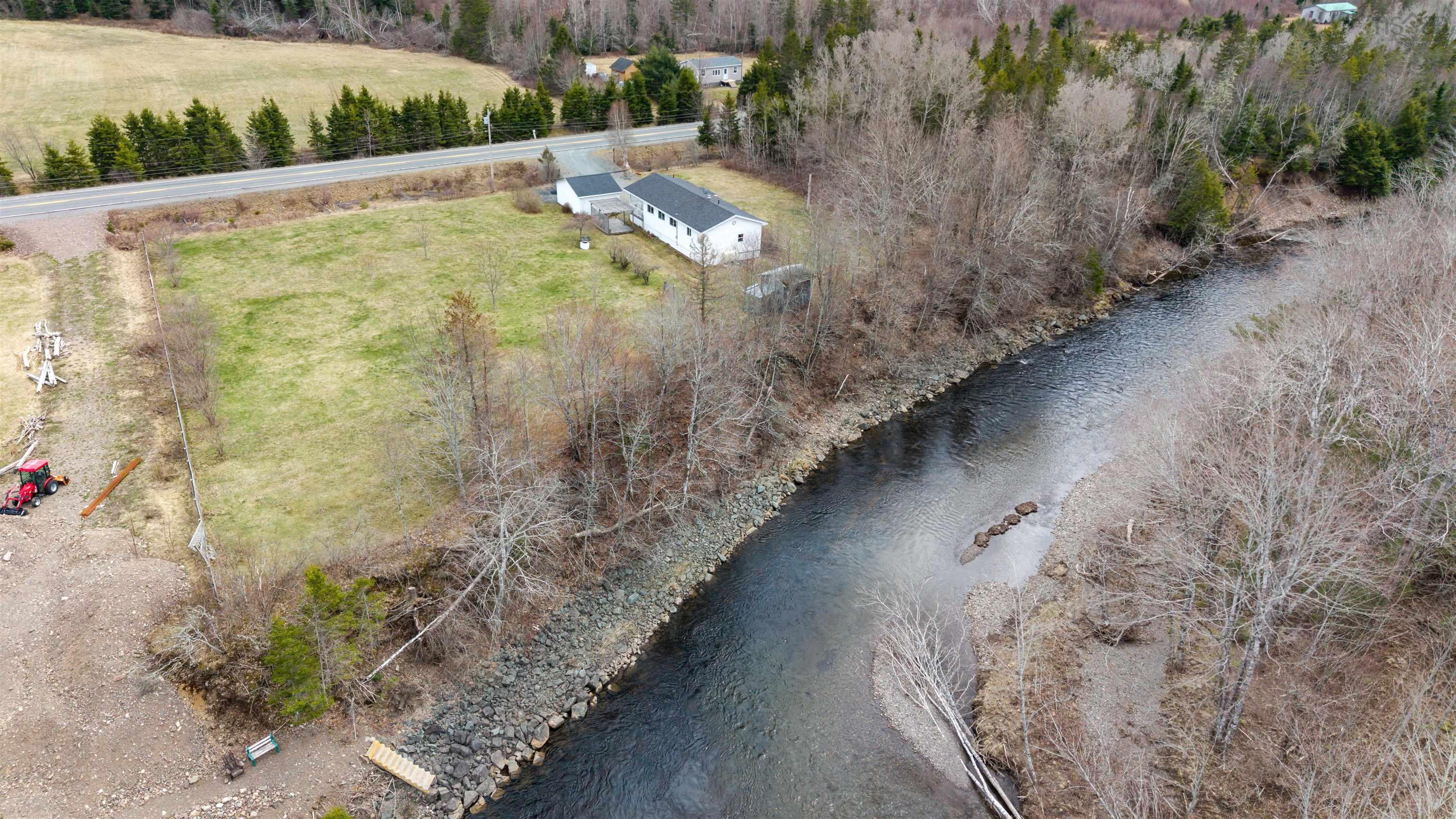 $279,900.00: 2135 Highway 336, Eastville