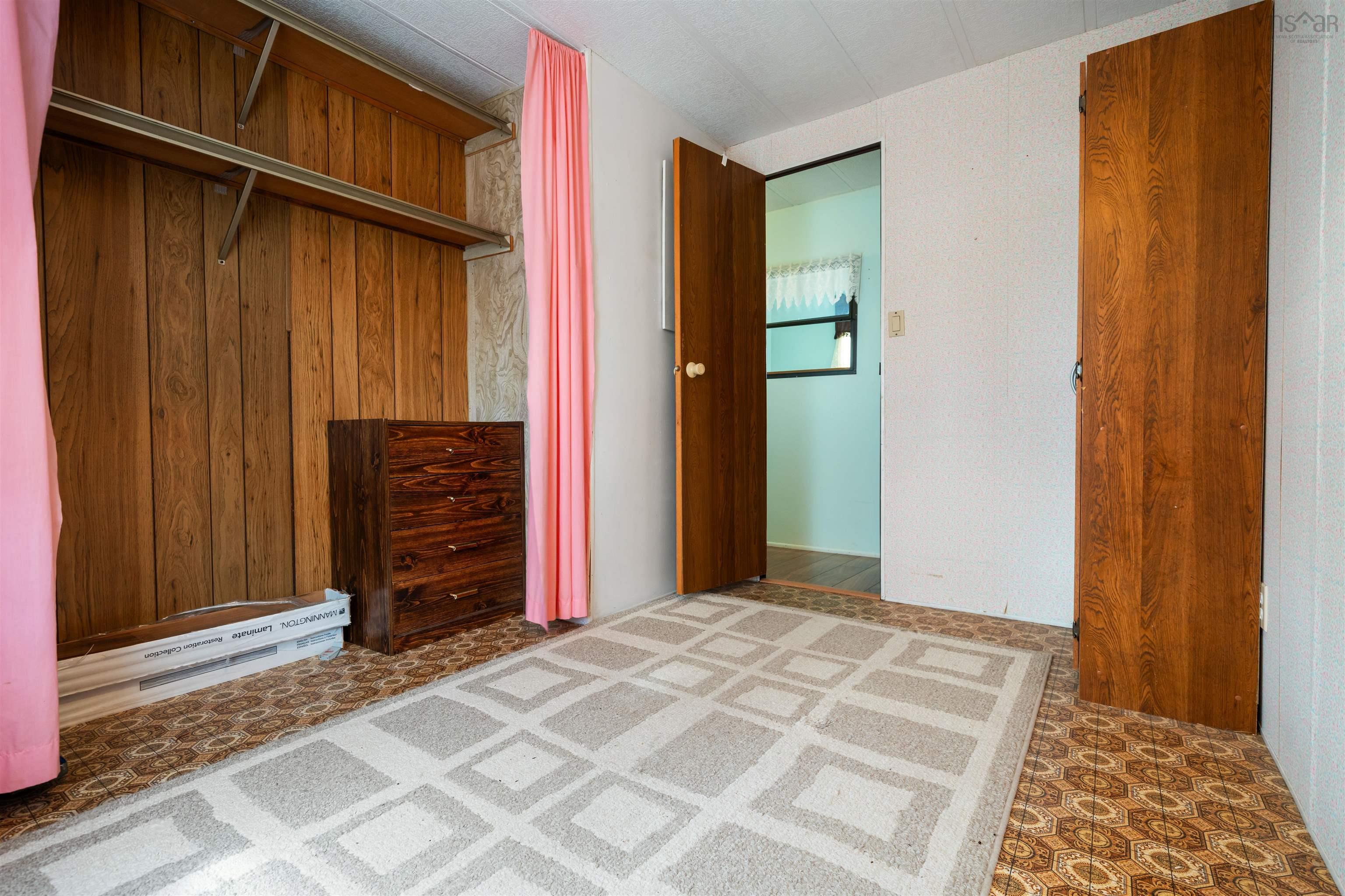 $279,900.00: 2135 Highway 336, Eastville