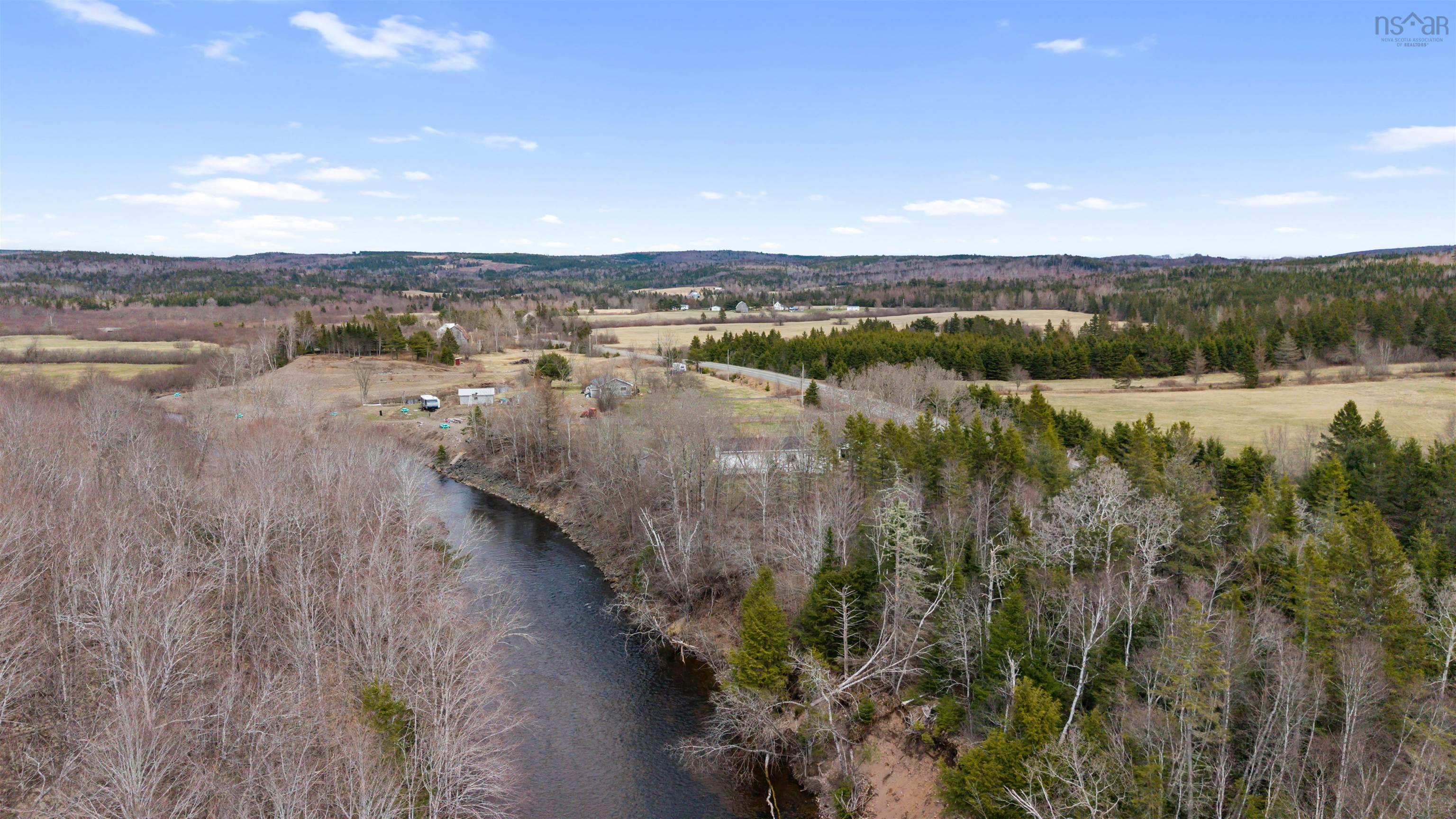 $279,900.00: 2135 Highway 336, Eastville