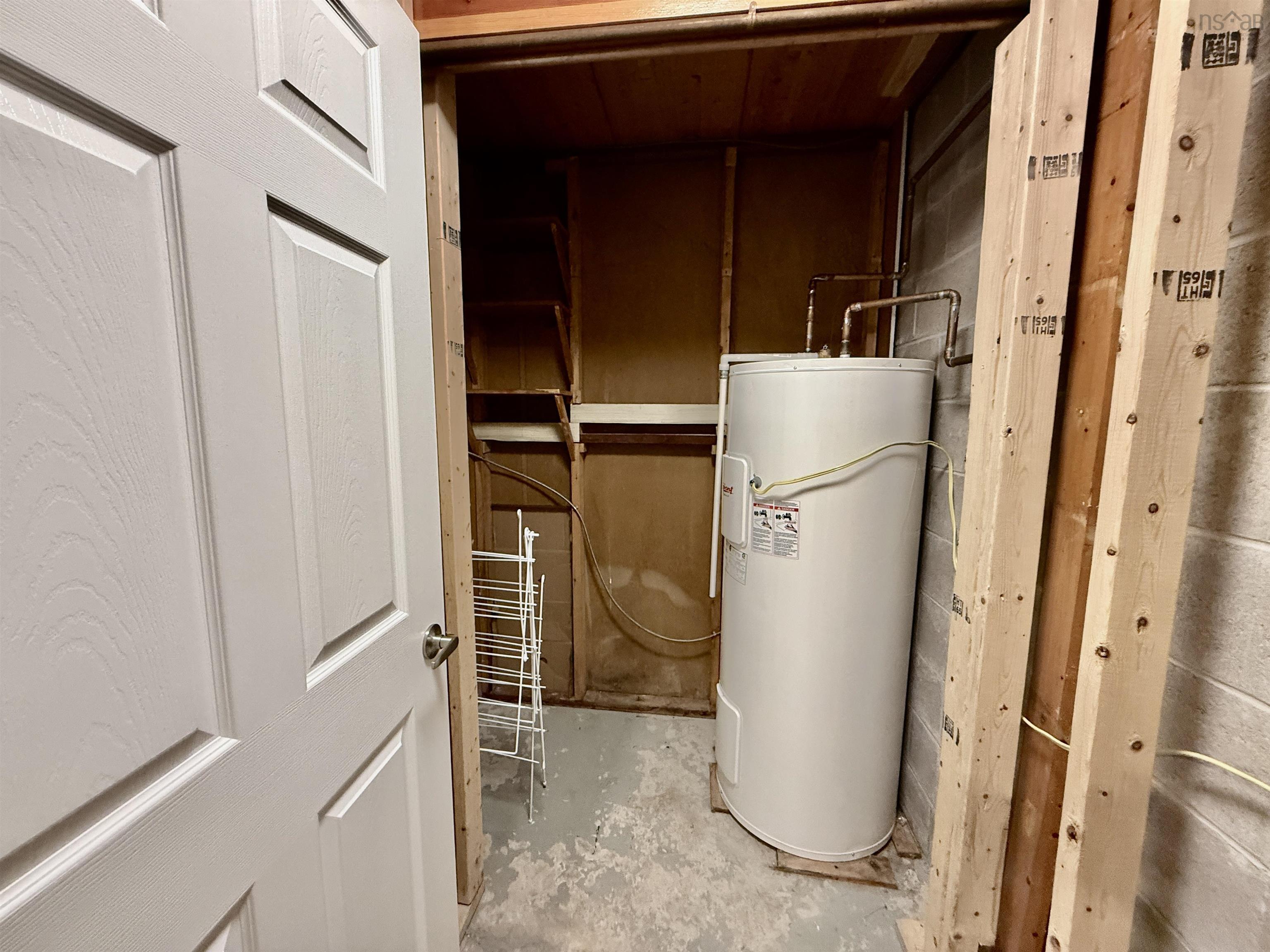 $379,900.00: 29 Cavendish Road, Halifax