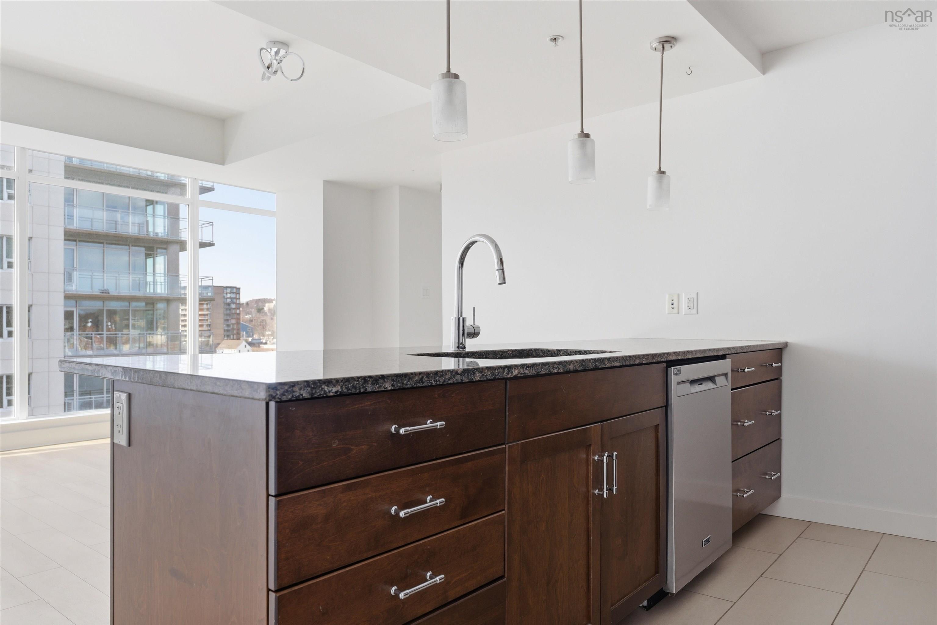 $545,000.00: 607 31 Kings Wharf Place, Dartmouth