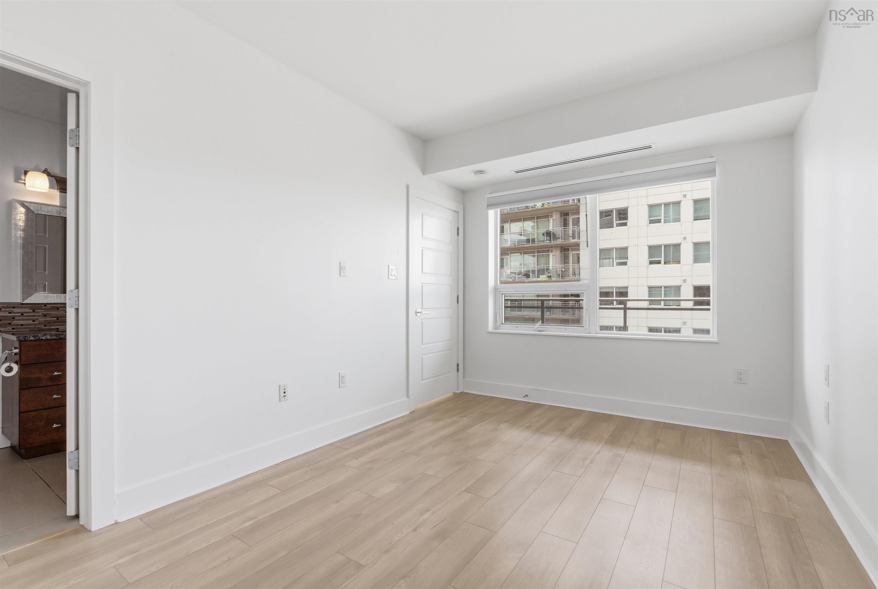 $545,000.00: 607 31 Kings Wharf Place, Dartmouth