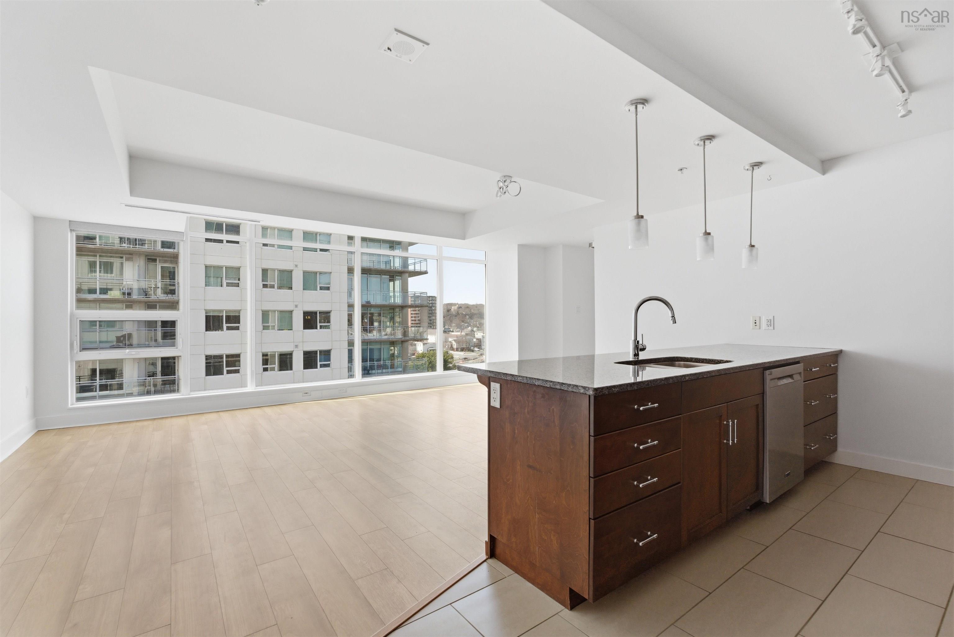 $545,000.00: 607 31 Kings Wharf Place, Dartmouth