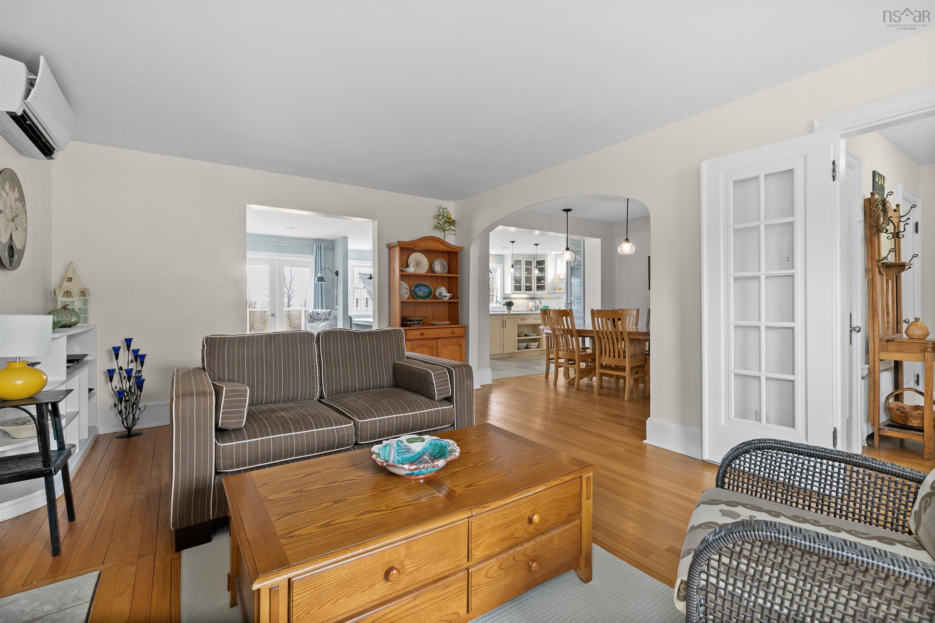 $899,900.00: 186 Main Street, Wolfville