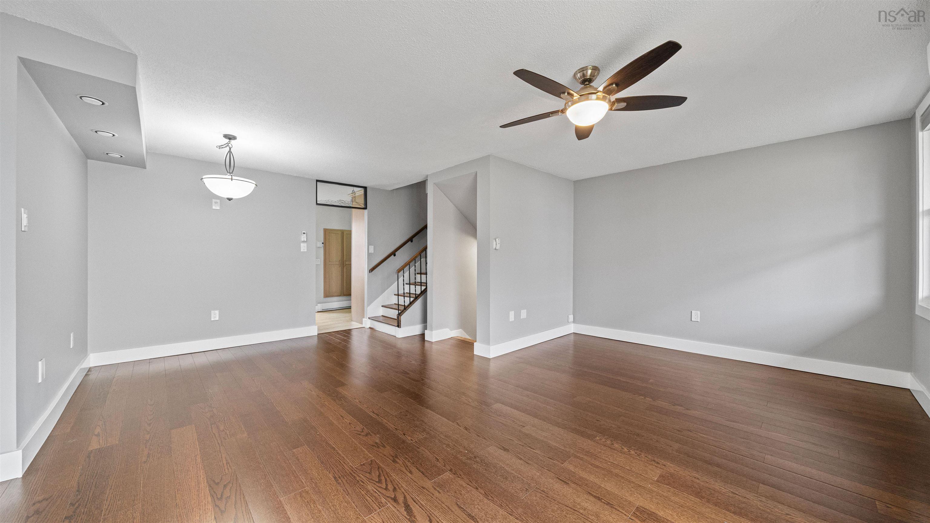 $525,000.00: 5540 Stoneham, Halifax