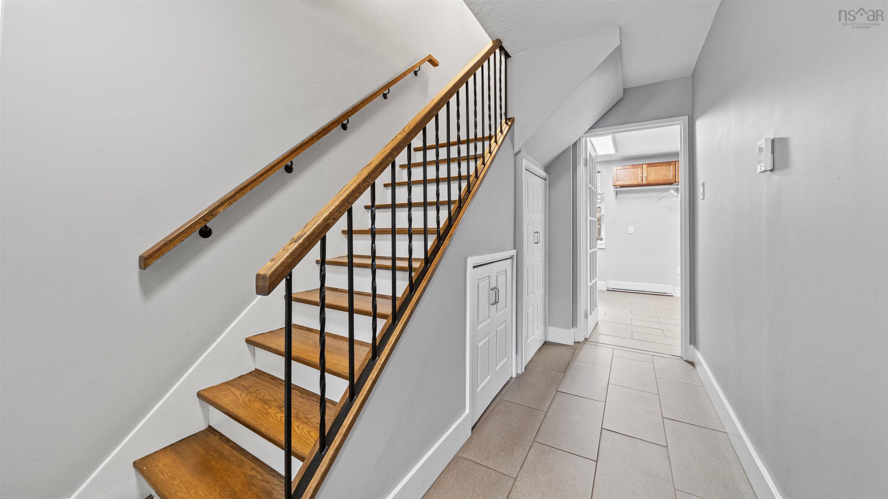 $525,000.00: 5540 Stoneham, Halifax