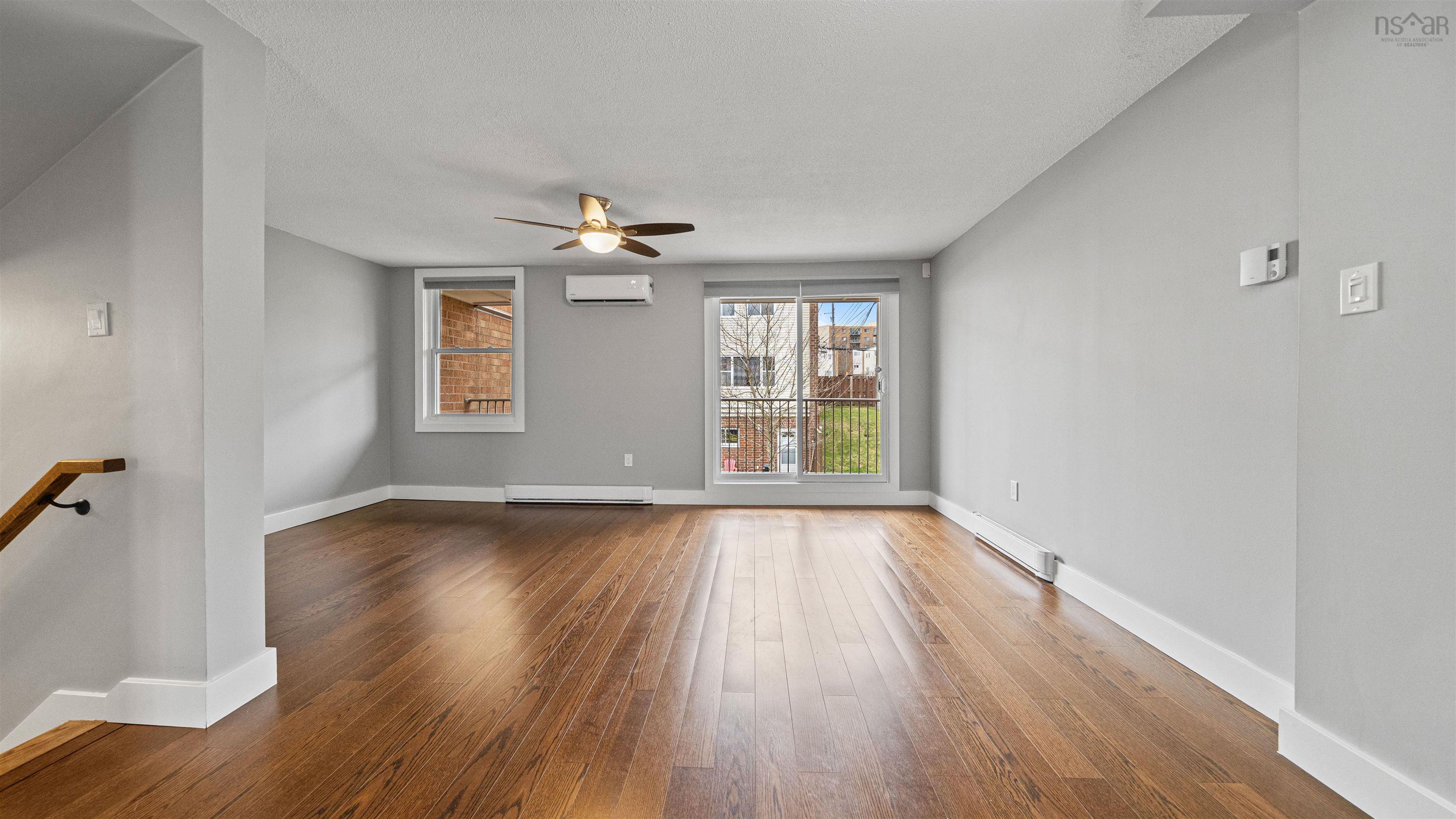 $525,000.00: 5540 Stoneham, Halifax