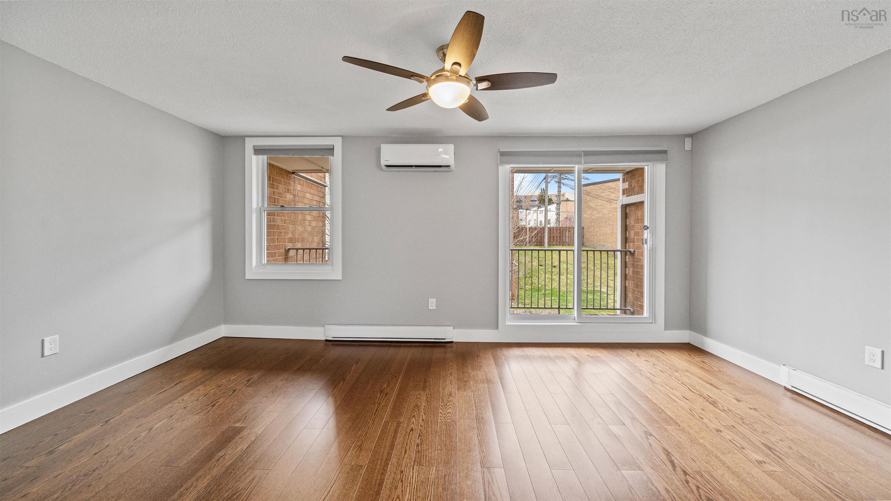 $525,000.00: 5540 Stoneham, Halifax