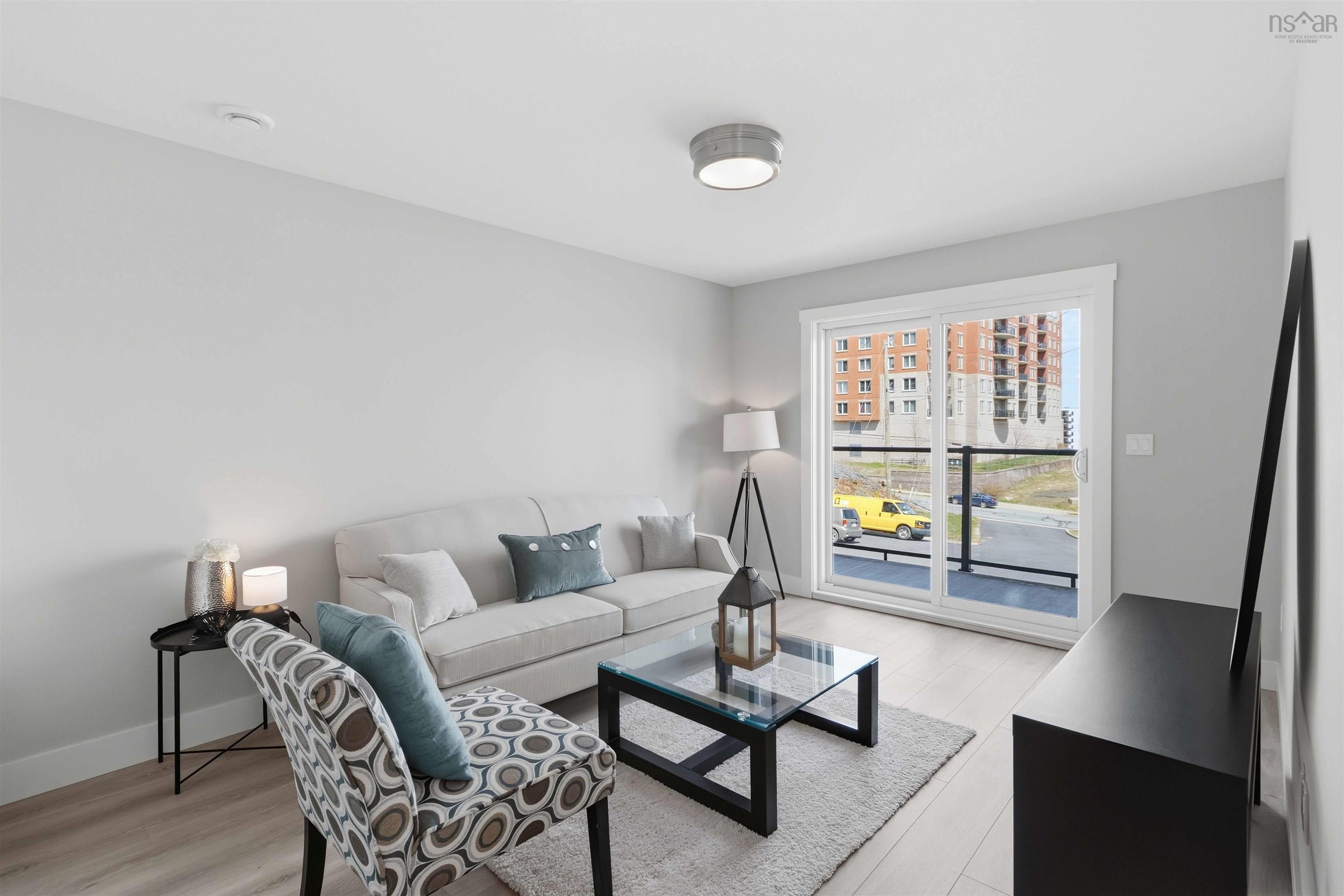 $724,900.00: 7 Viewcrest Drive, Clayton Park